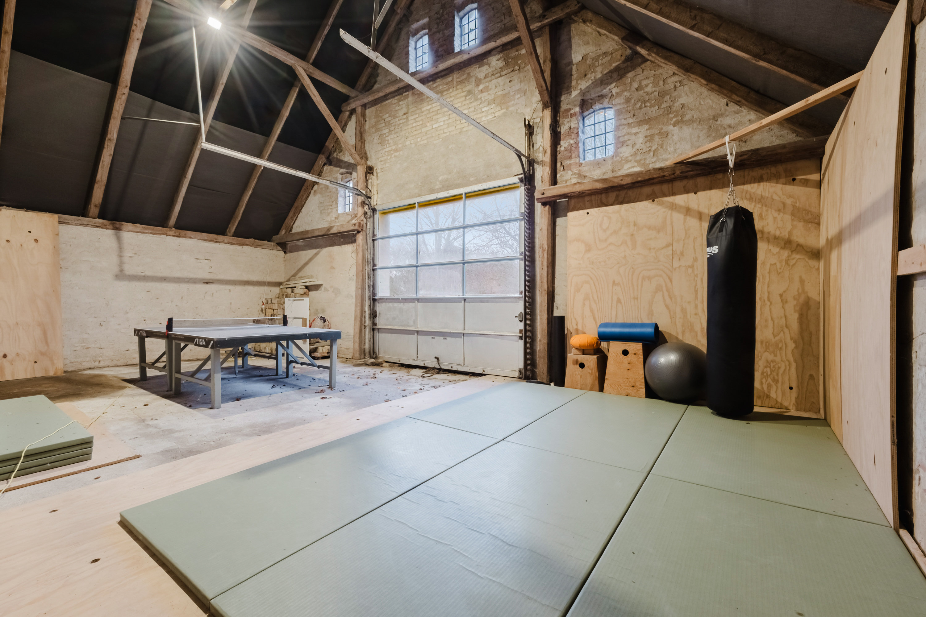 Fremhævet garage billede i fuldskærmstilstand. Billede af Solevadvej 40, Solevad, 5690 Tommerup