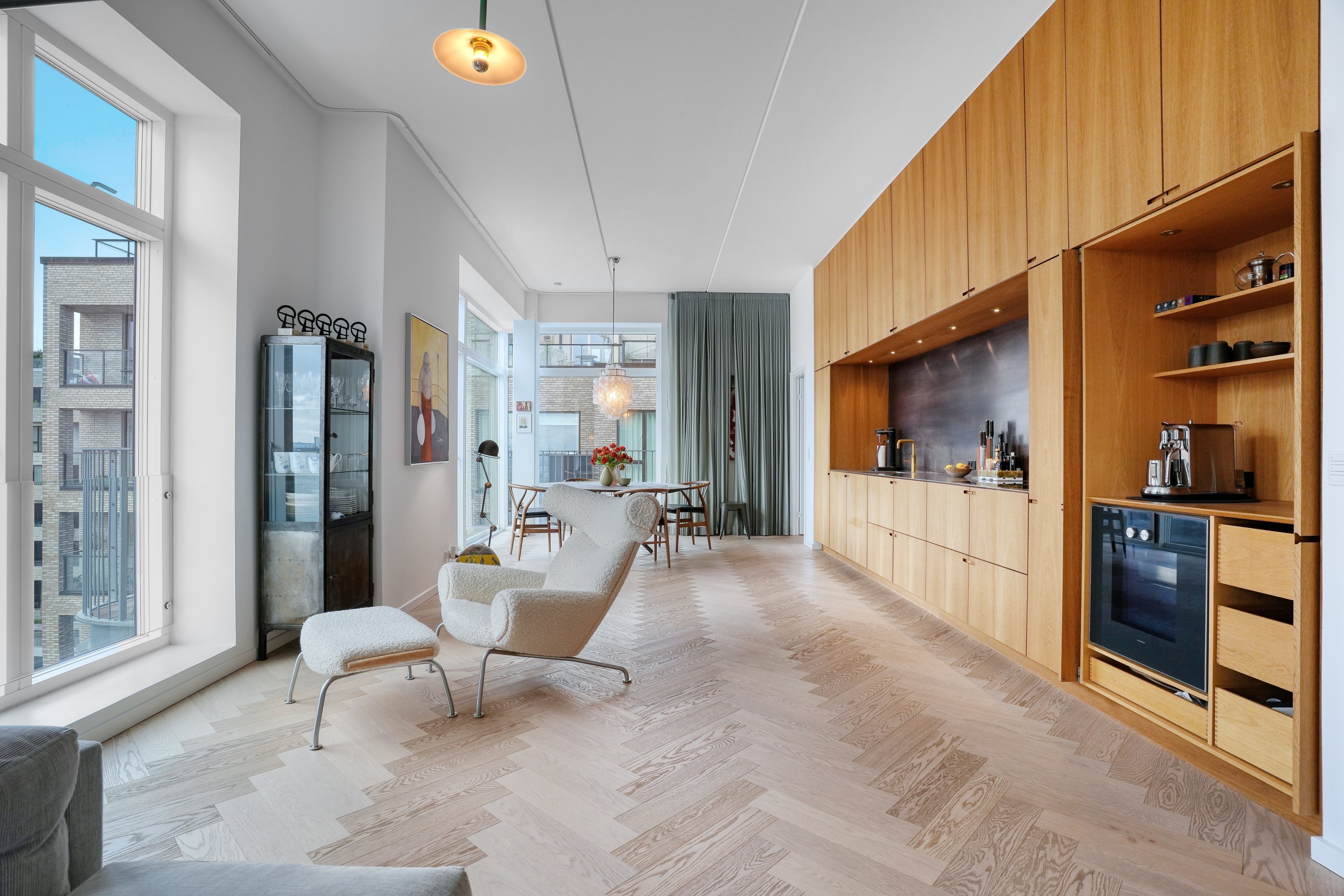 Fremhævet stue billede i fuldskærmstilstand. Billede af Sundkaj 111, 4. th., 2150 Nordhavn