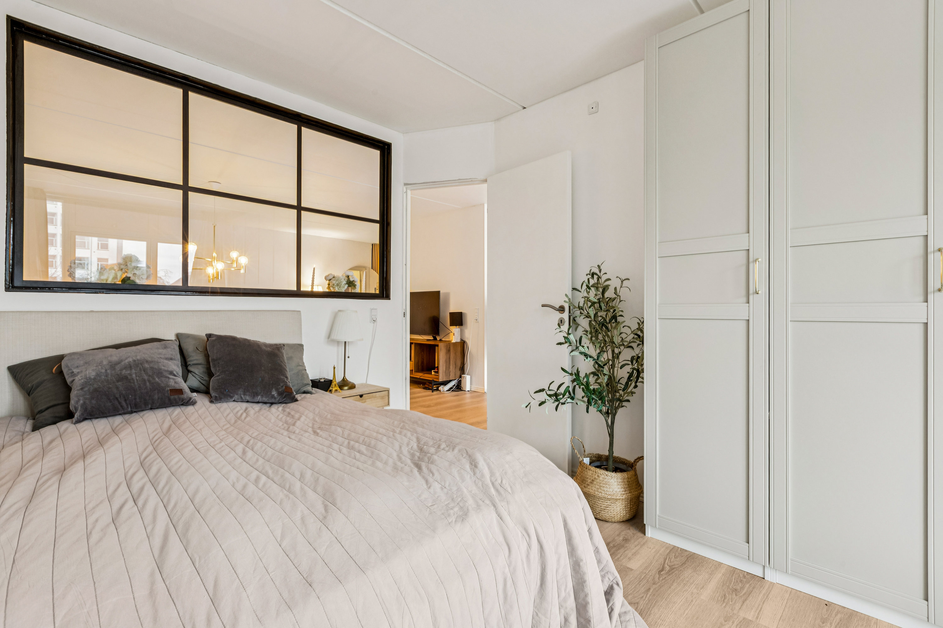 Fremhævet værelse billede i fuldskærmstilstand. Billede af Birketinget 16, st.. 1., 2300 København S