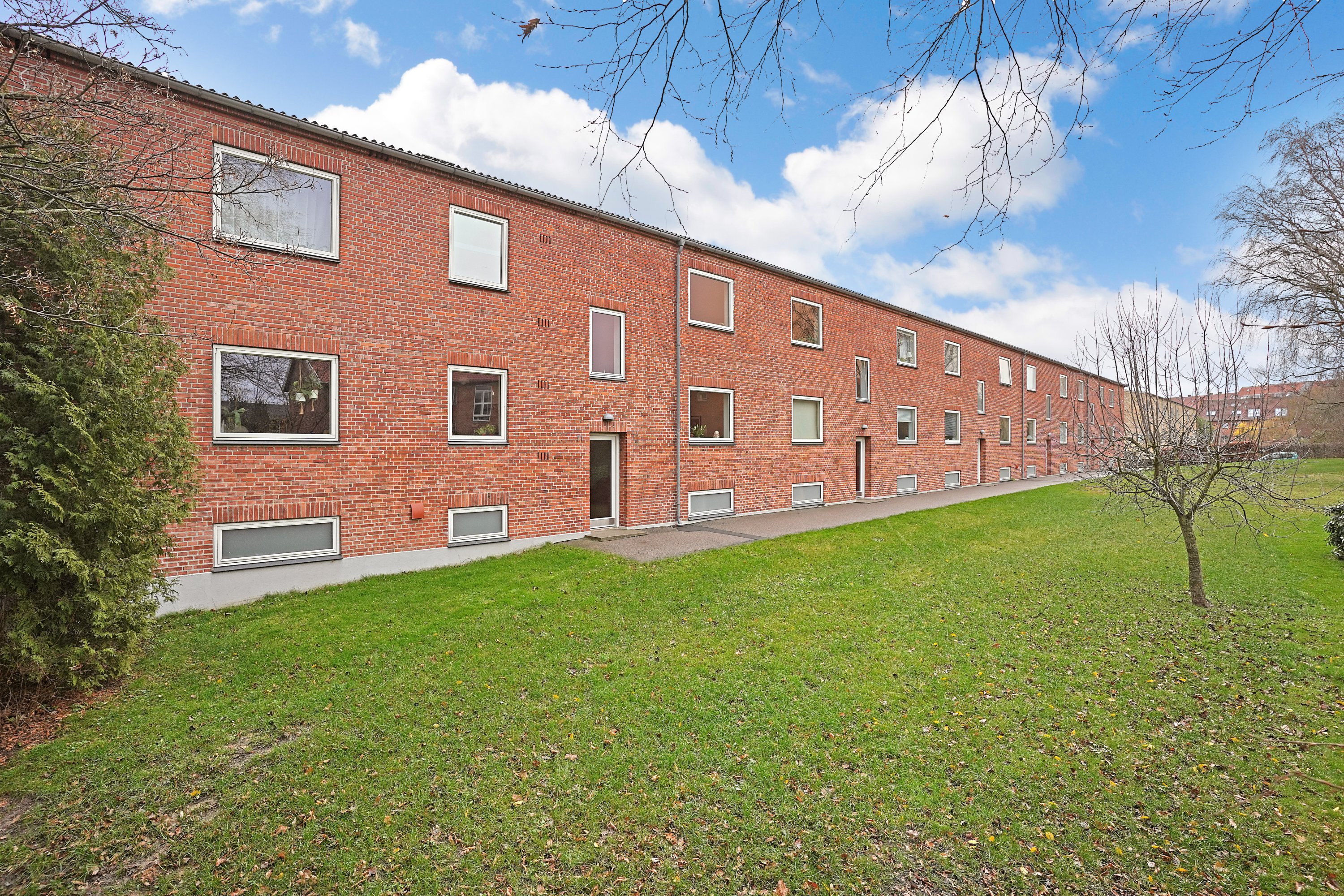 Fremhævet ejendommen billede i fuldskærmstilstand. Billede af Christianehøj 71, st.. th., 2860 Søborg