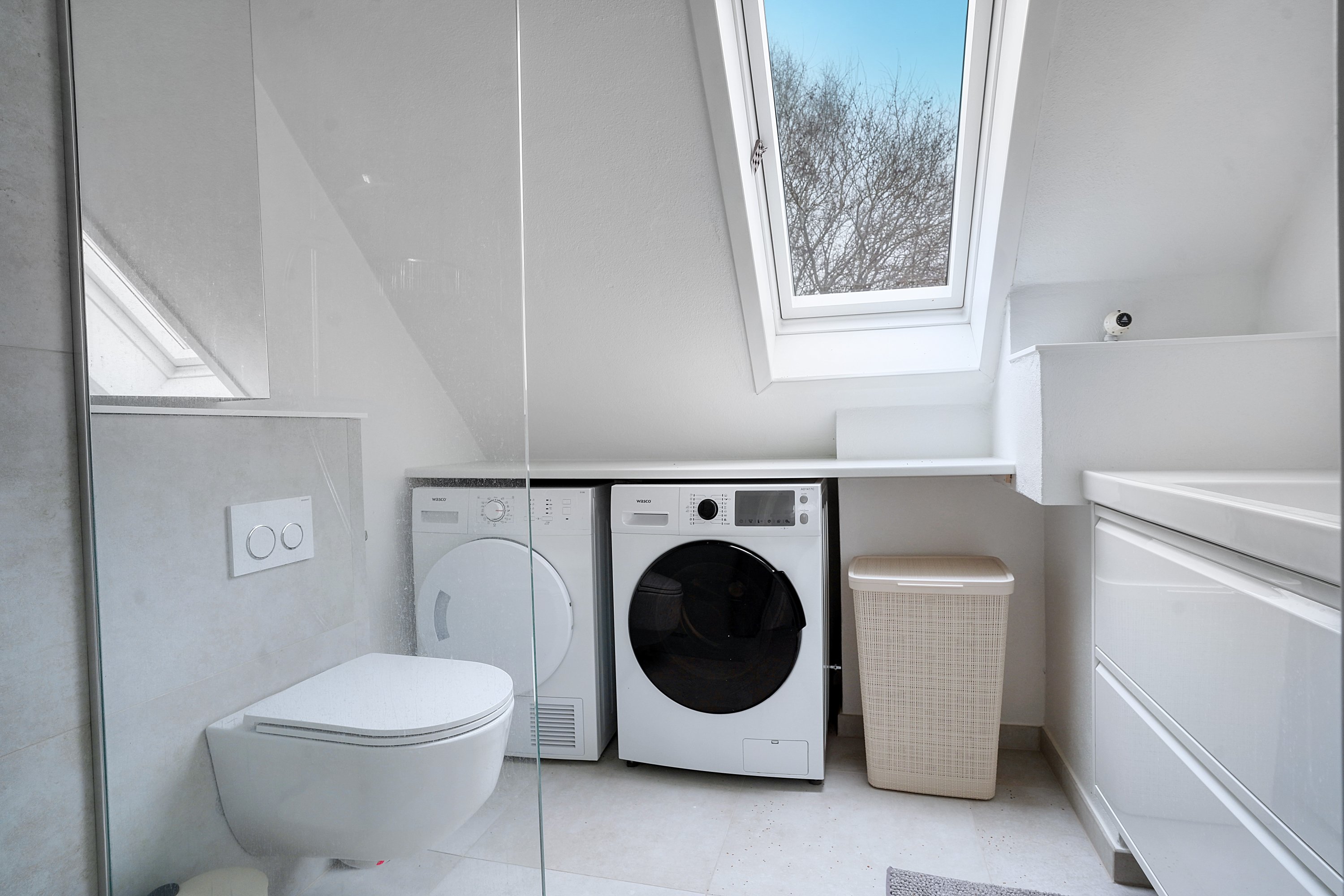 Fremhævet badeværelse billede i fuldskærmstilstand. Billede af Jespervej 124B, 2., 3400 Hillerød