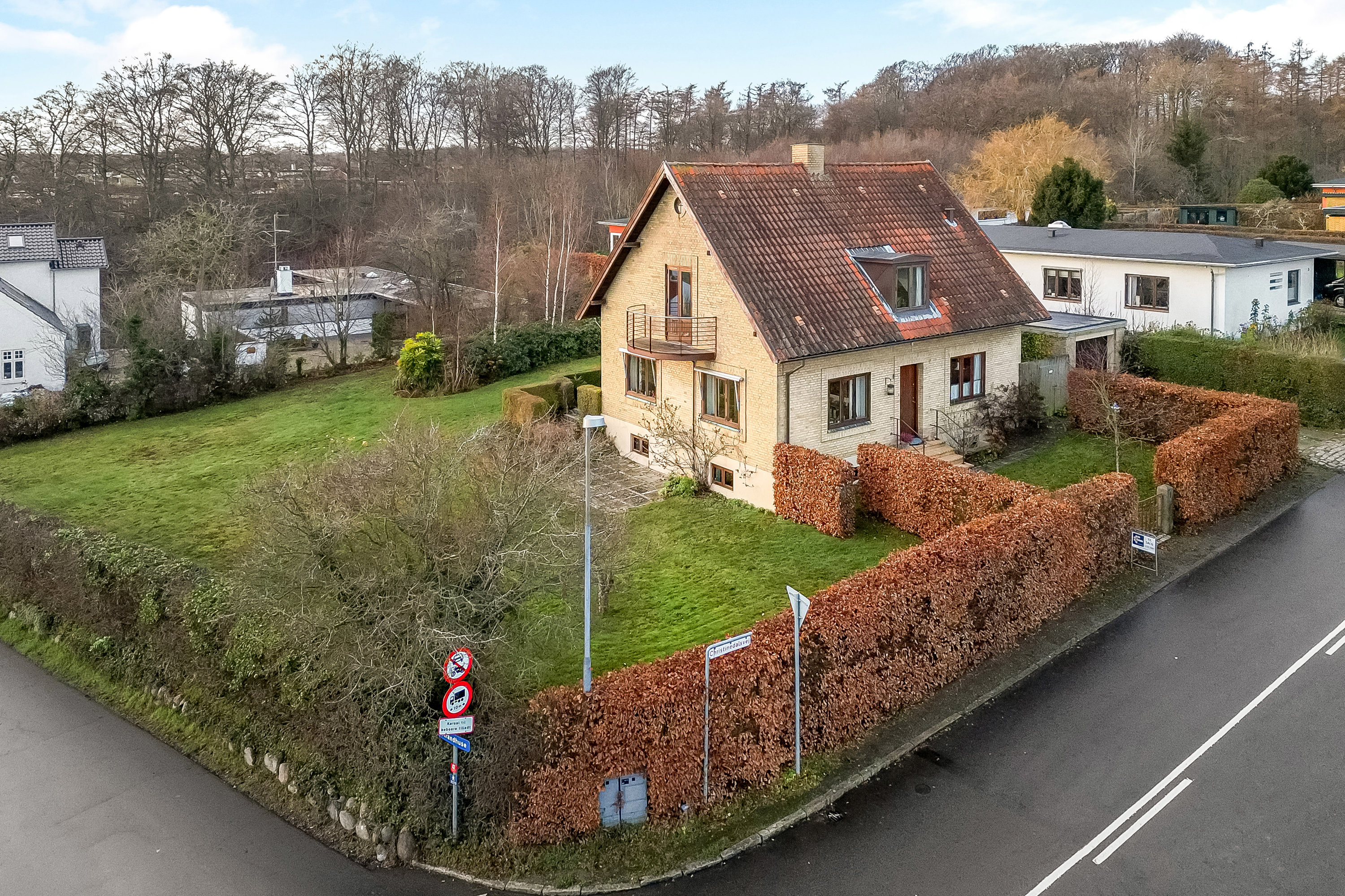 Fremhævet område billede i fuldskærmstilstand. Billede af Christinedalsvej 1, 5700 Svendborg