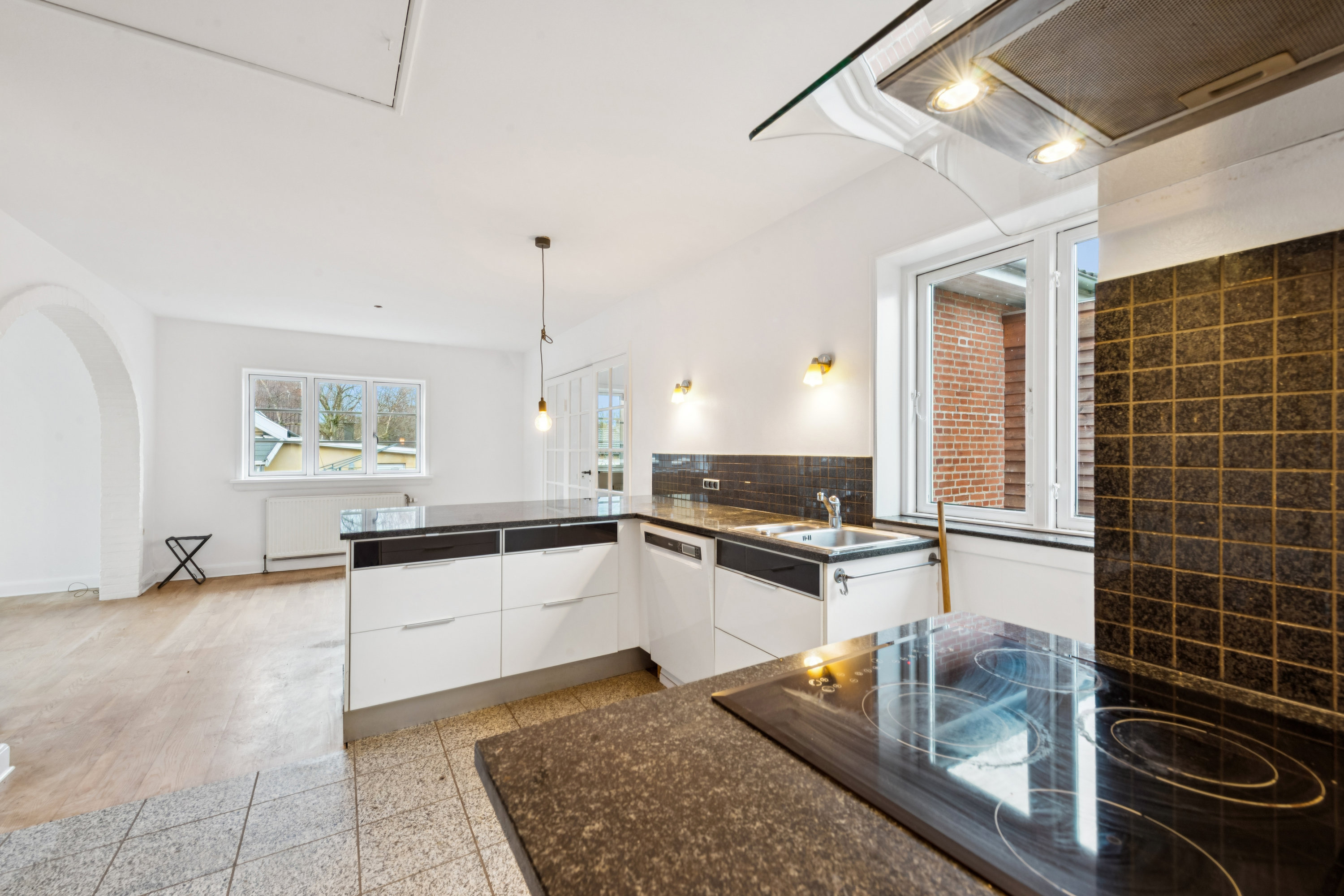 Fremhævet køkken billede i fuldskærmstilstand. Billede af Fløngvej 47, Fløng, 2640 Hedehusene