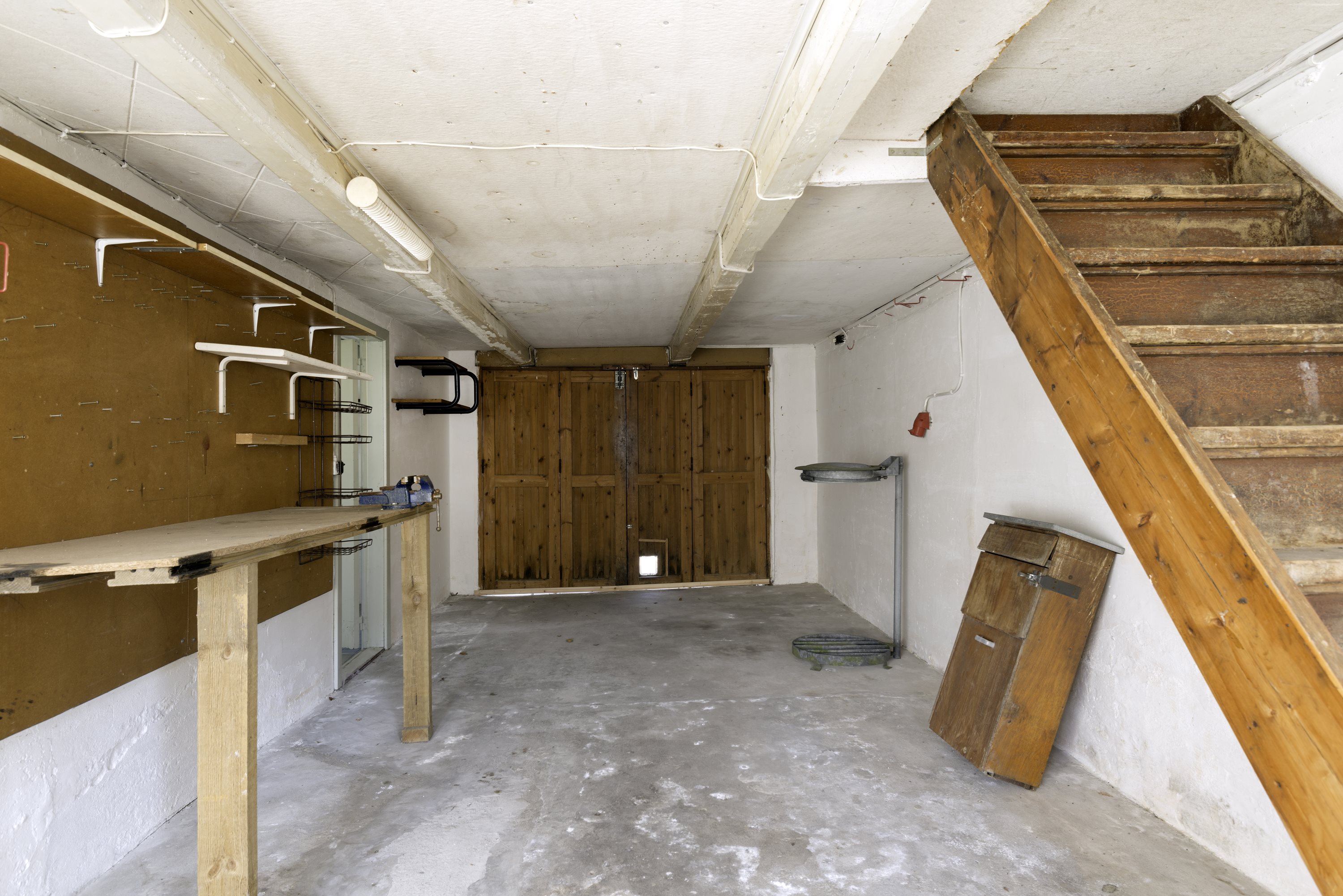 Fremhævet garage billede i fuldskærmstilstand. Billede af Damhusvej 6, 9830 Tårs