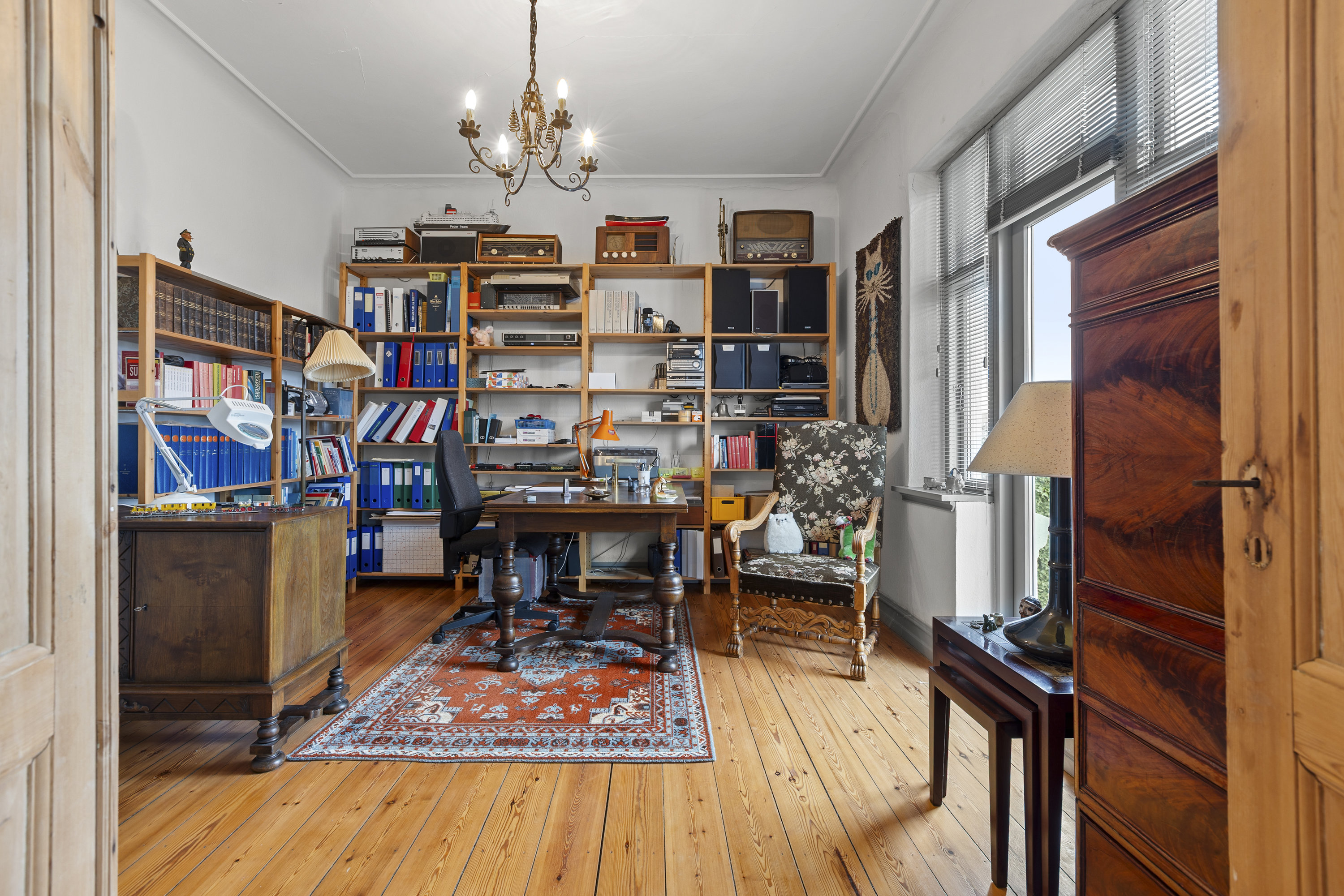 Fremhævet stue billede i fuldskærmstilstand. Billede af Lygtebakken 1, 4220 Korsør