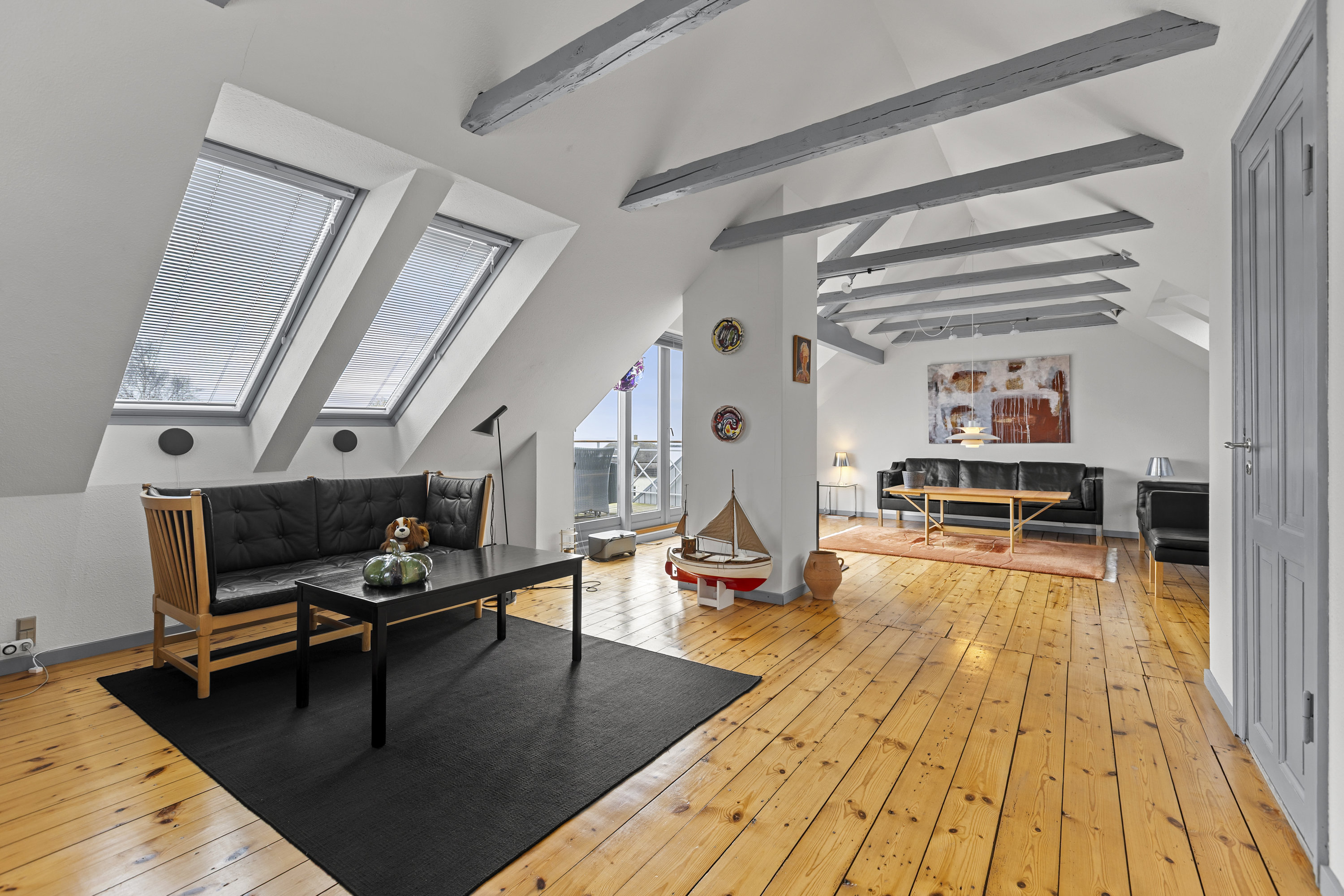 Fremhævet stue billede i fuldskærmstilstand. Billede af Lygtebakken 1, 4220 Korsør