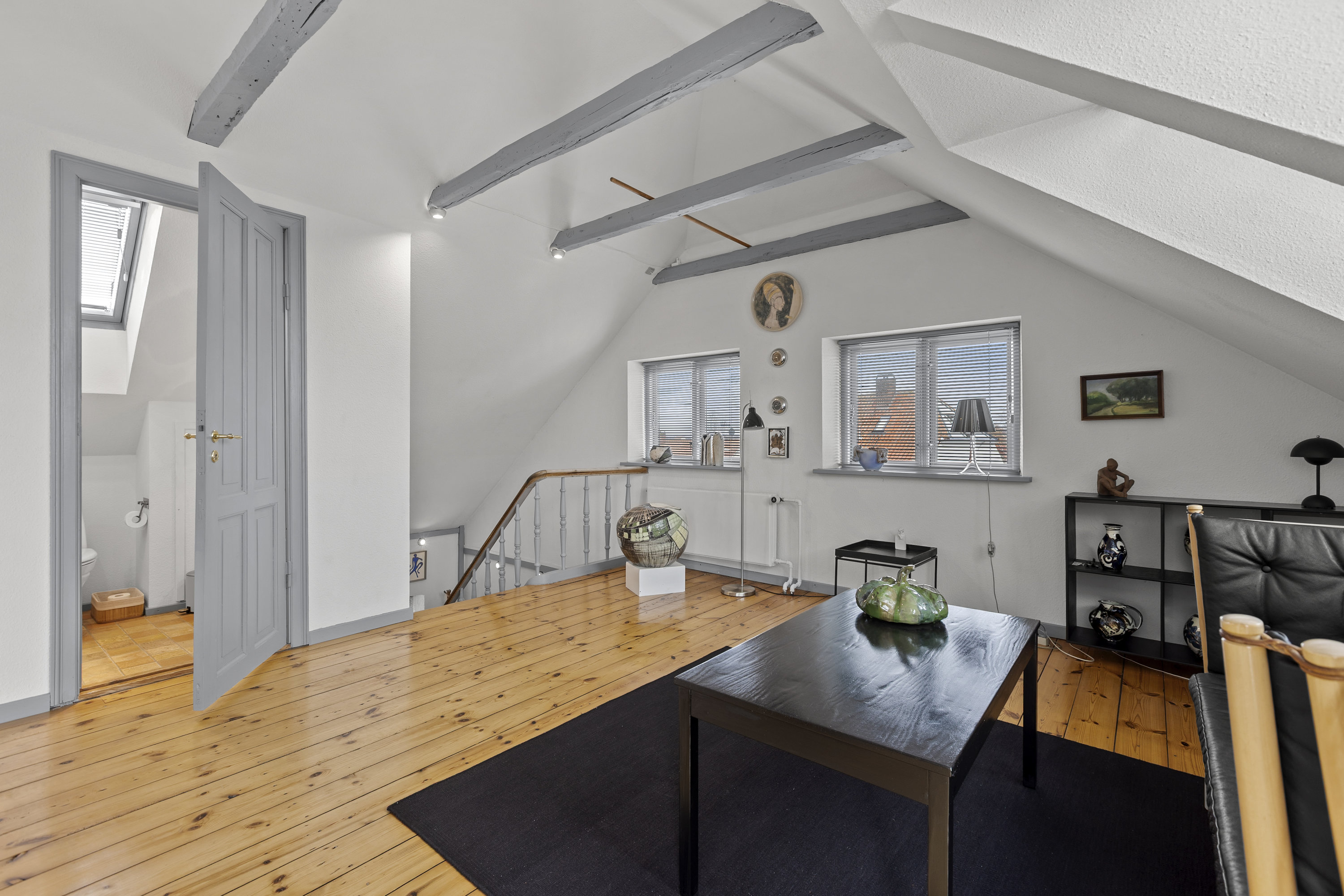 Fremhævet stue billede i fuldskærmstilstand. Billede af Lygtebakken 1, 4220 Korsør