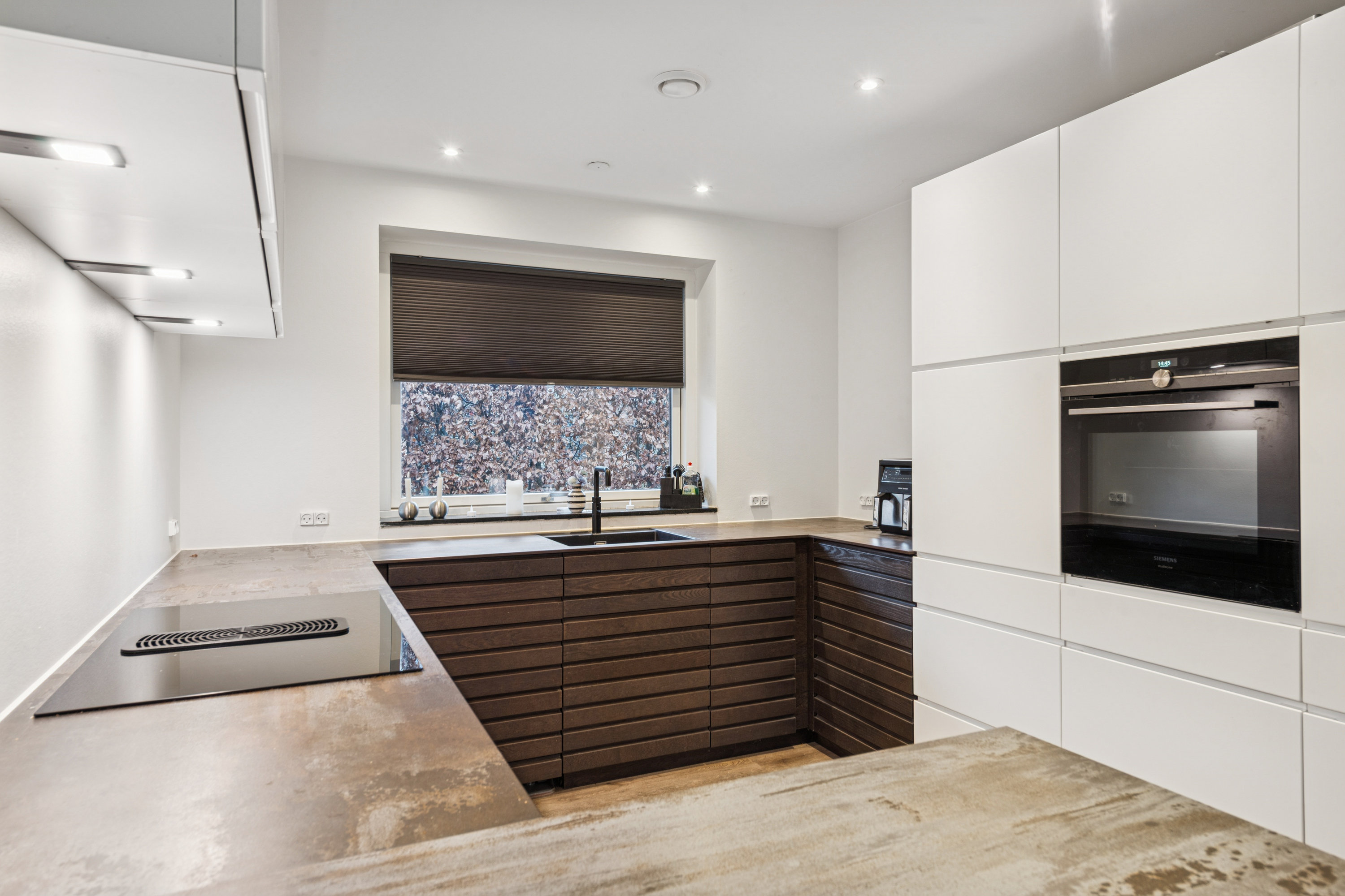 Fremhævet køkken billede i fuldskærmstilstand. Billede af Frøhaven 9, Kraghave, 2630 Taastrup