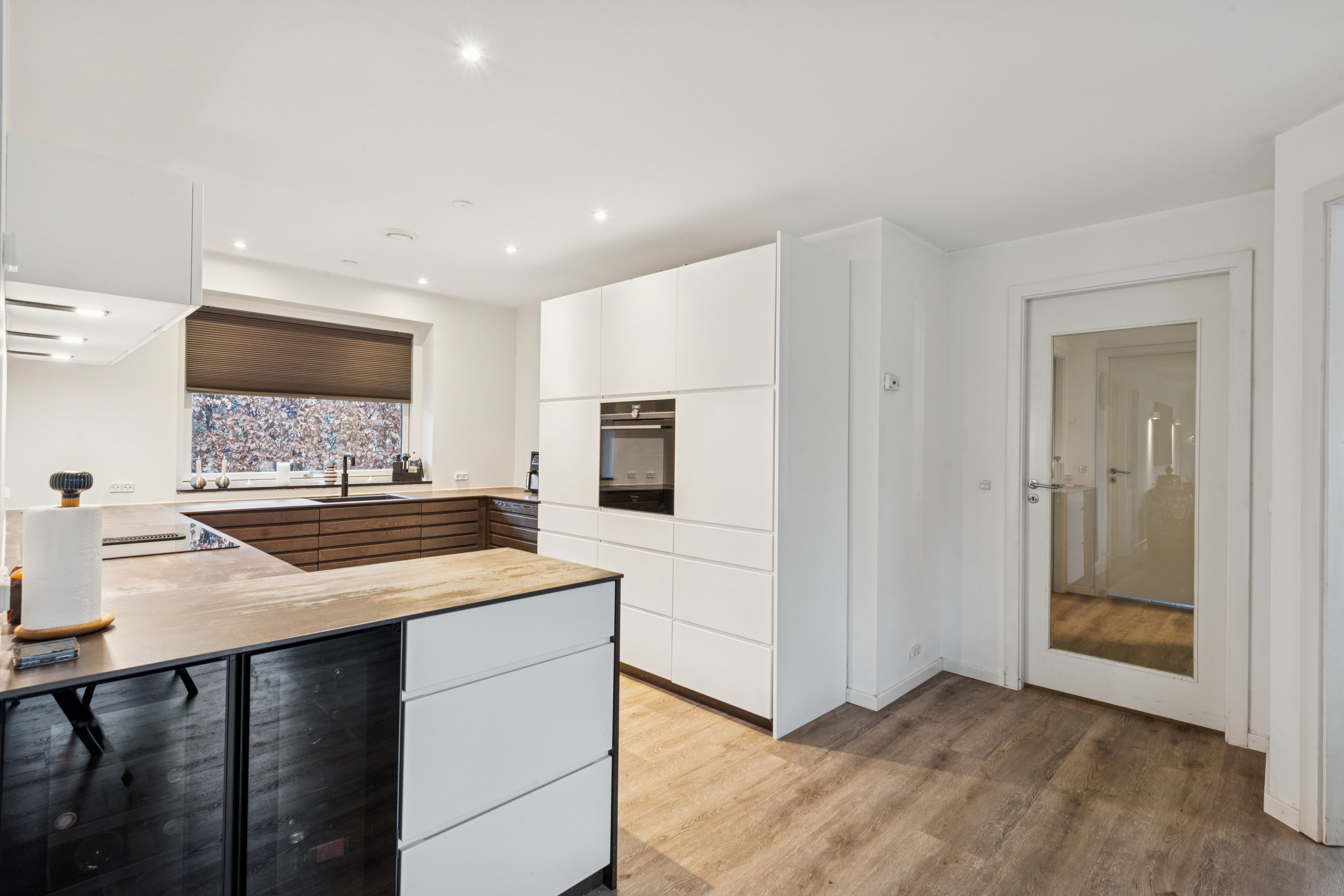 Fremhævet køkken billede i fuldskærmstilstand. Billede af Frøhaven 9, Kraghave, 2630 Taastrup