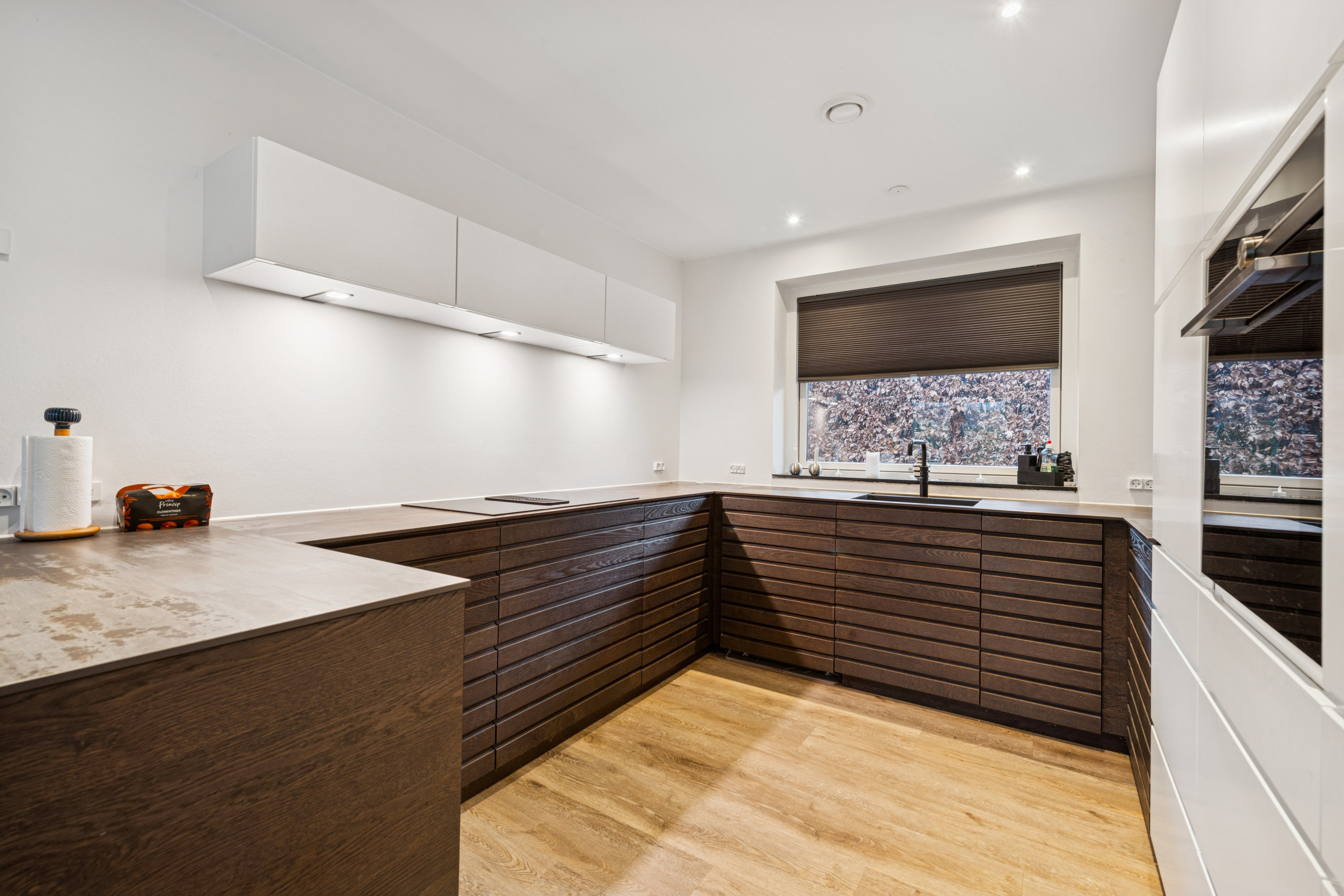 Miniaturebillede 1: køkken. Billede af Frøhaven 9, Kraghave, 2630 Taastrup