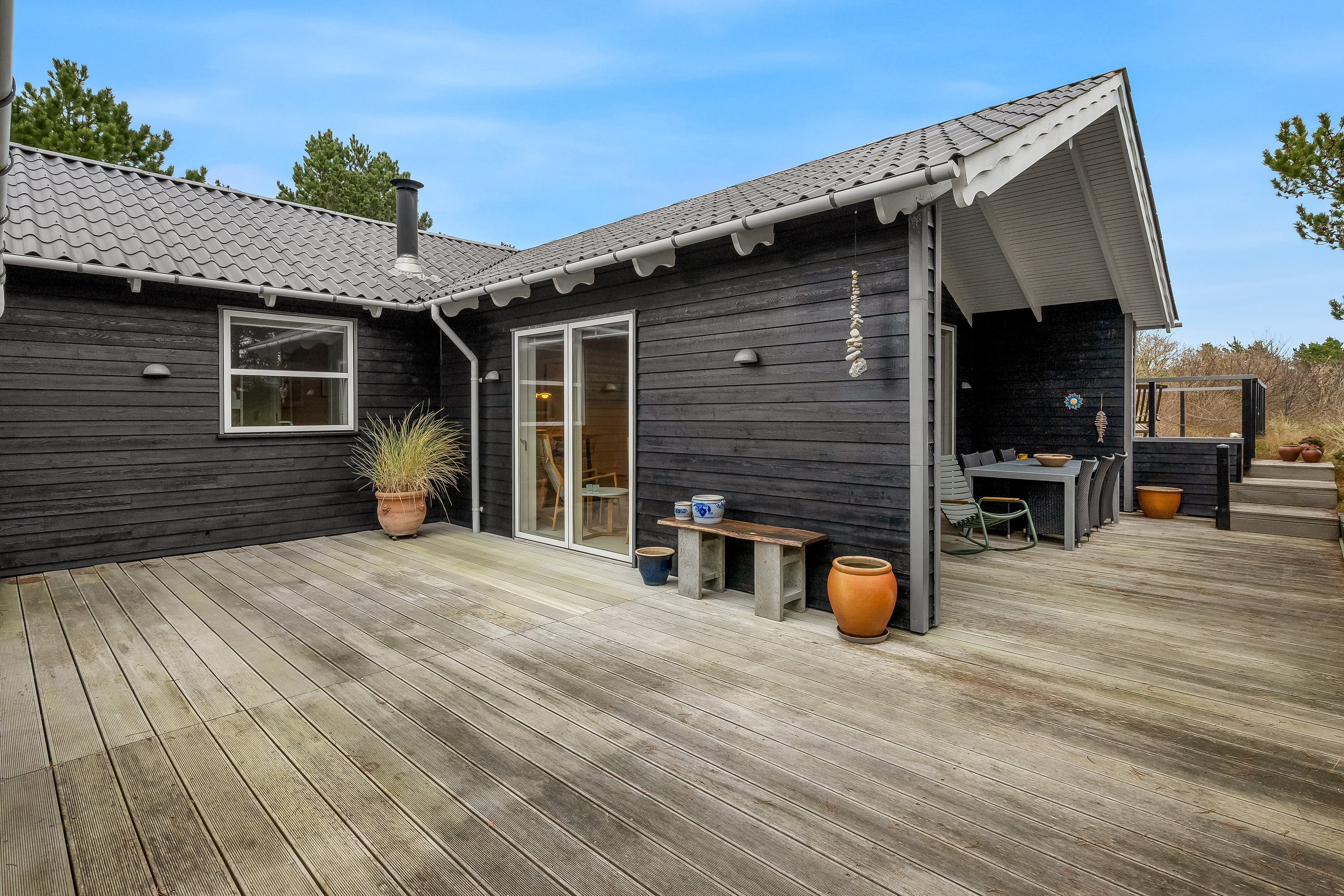 Fremhævet terrasse billede i fuldskærmstilstand. Billede af P Snejkers Vej 7, Søndervig, 6950 Ringkøbing