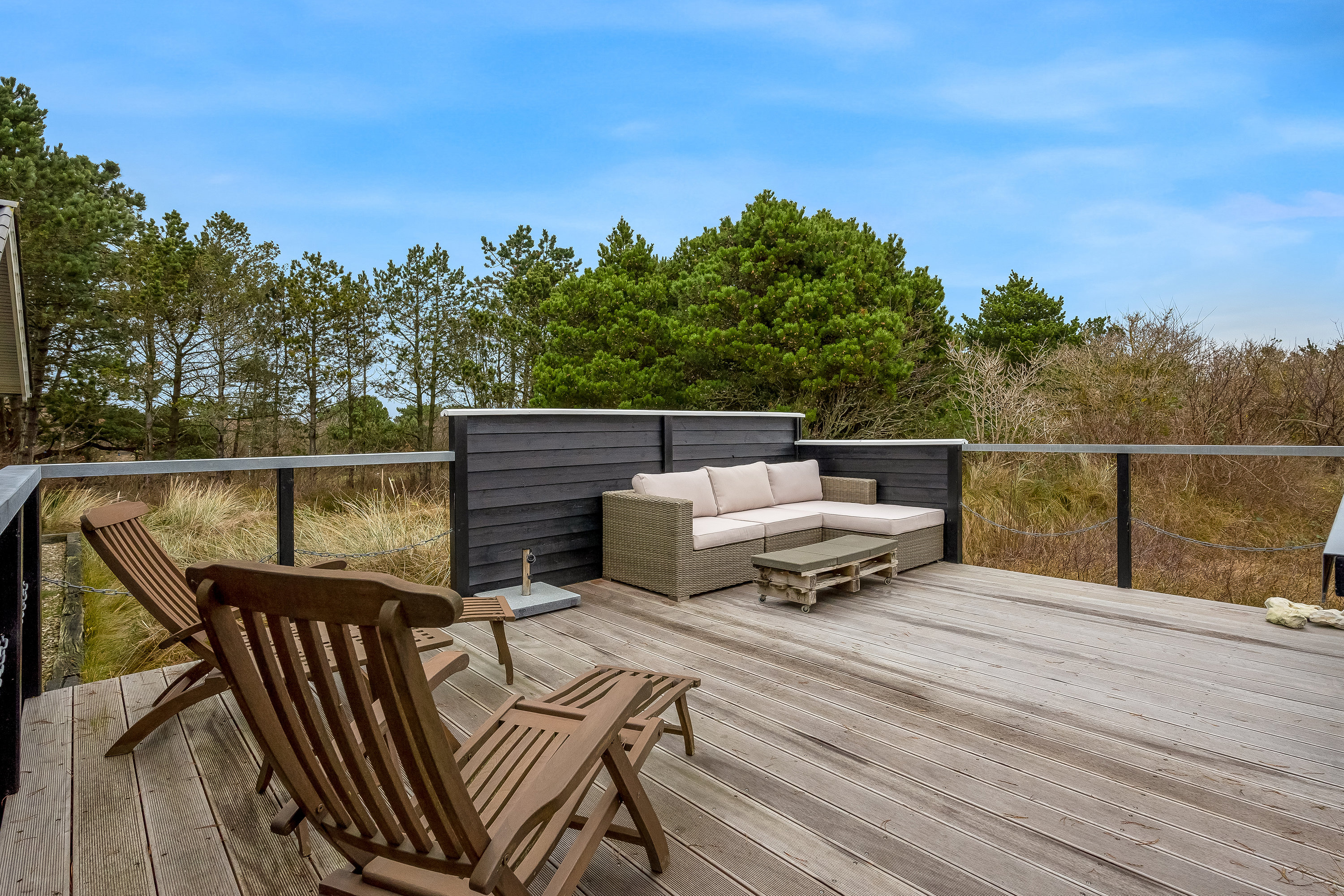 Fremhævet terrasse billede i fuldskærmstilstand. Billede af P Snejkers Vej 7, Søndervig, 6950 Ringkøbing