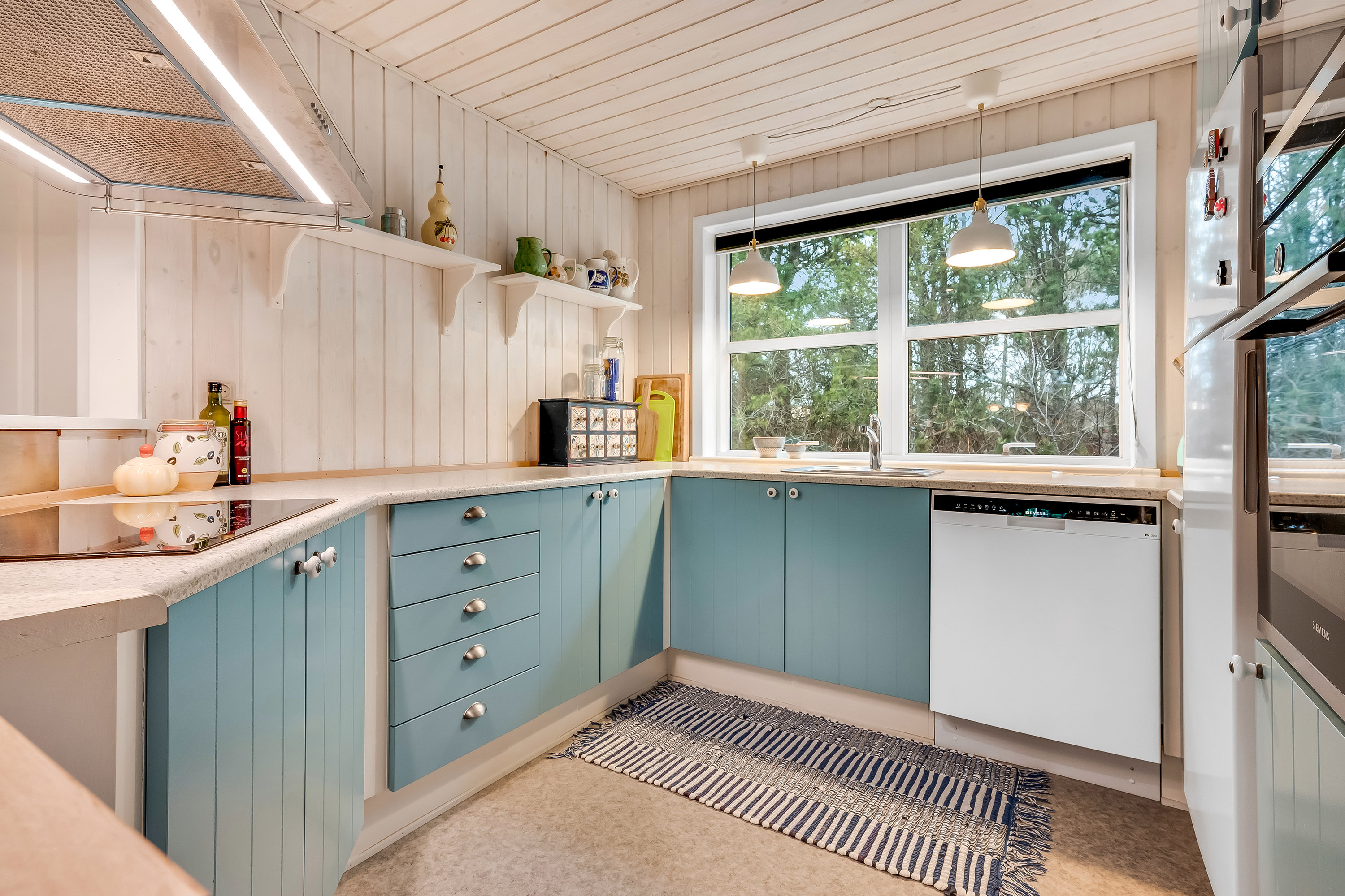 Miniaturebillede 2: køkken alrum. Billede af P Snejkers Vej 7, Søndervig, 6950 Ringkøbing