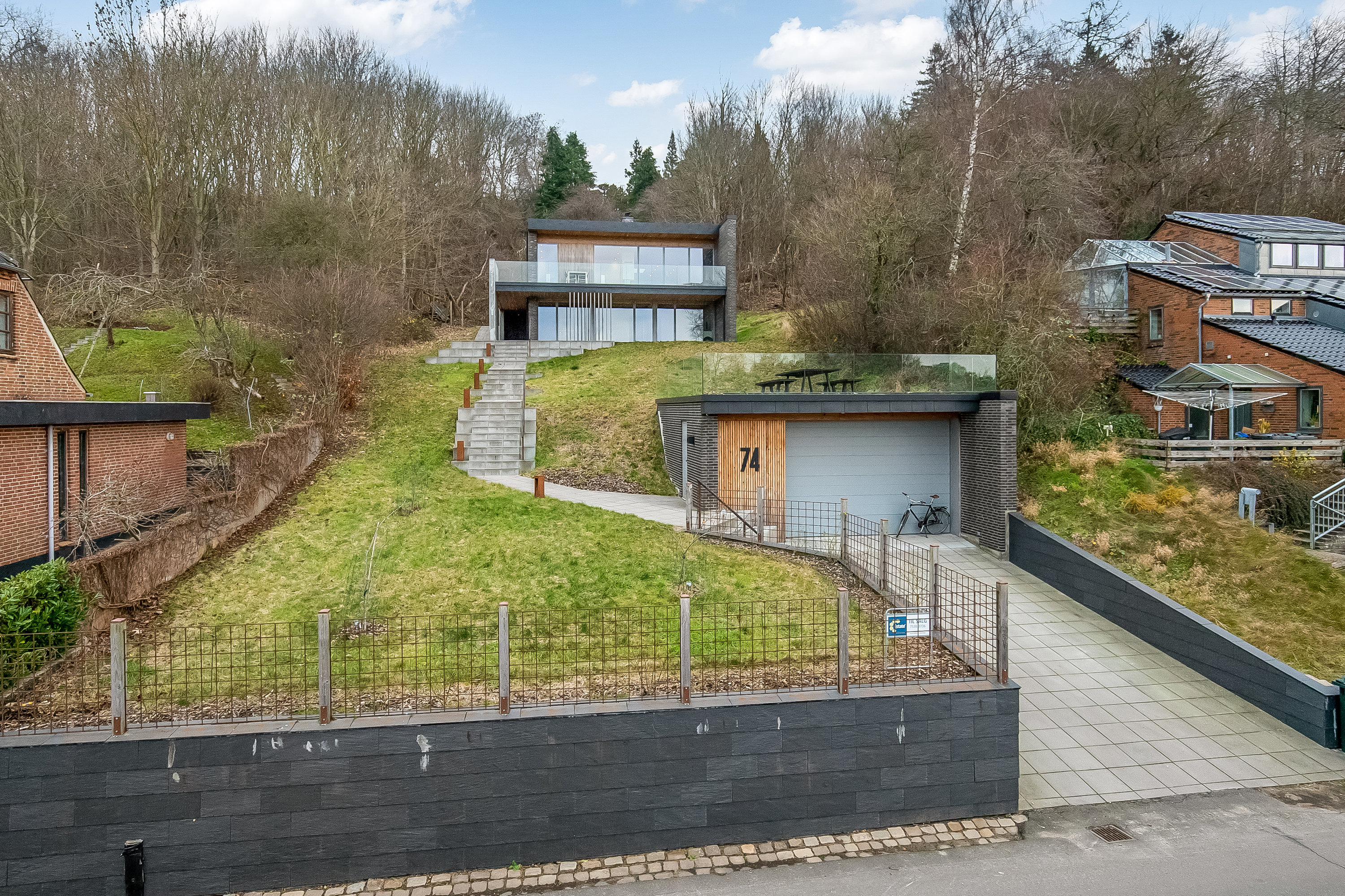 Fremhævet mastefoto billede i fuldskærmstilstand. Billede af Stadionvej 74, 6000 Kolding