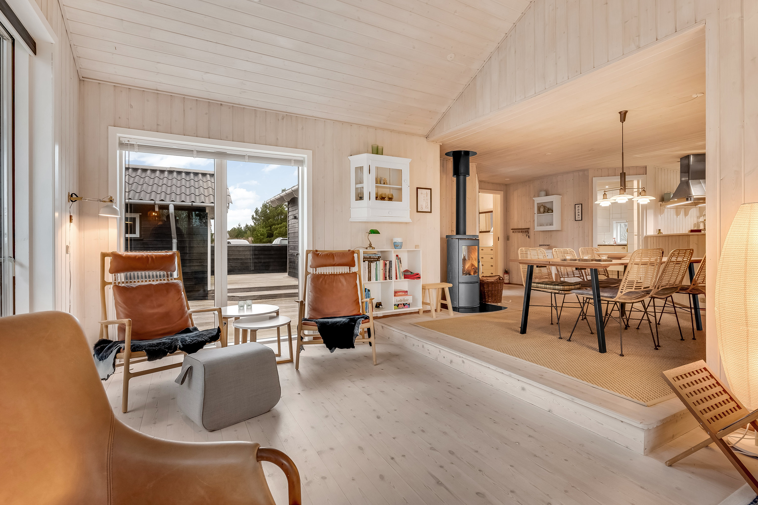 Fremhævet stue billede i fuldskærmstilstand. Billede af P Snejkers Vej 7, Søndervig, 6950 Ringkøbing