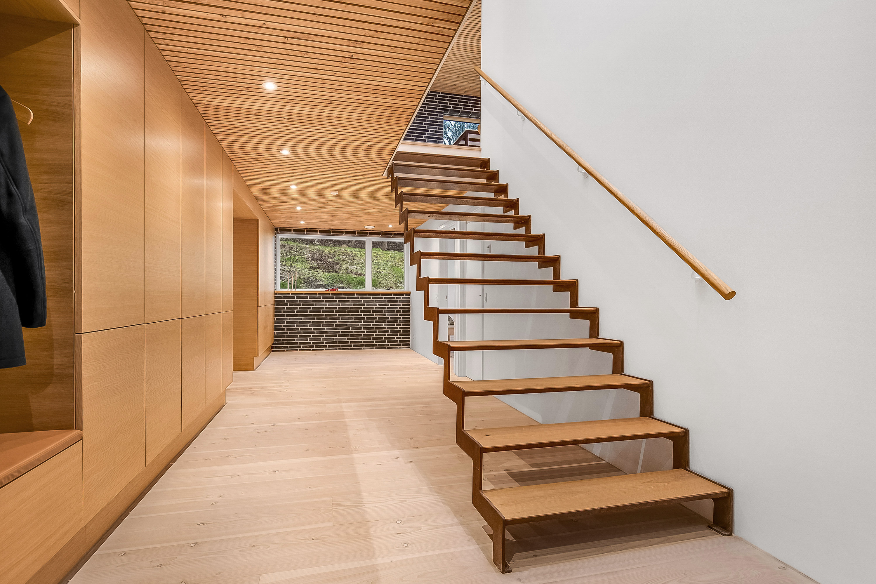 Fremhævet entré billede i fuldskærmstilstand. Billede af Stadionvej 74, 6000 Kolding