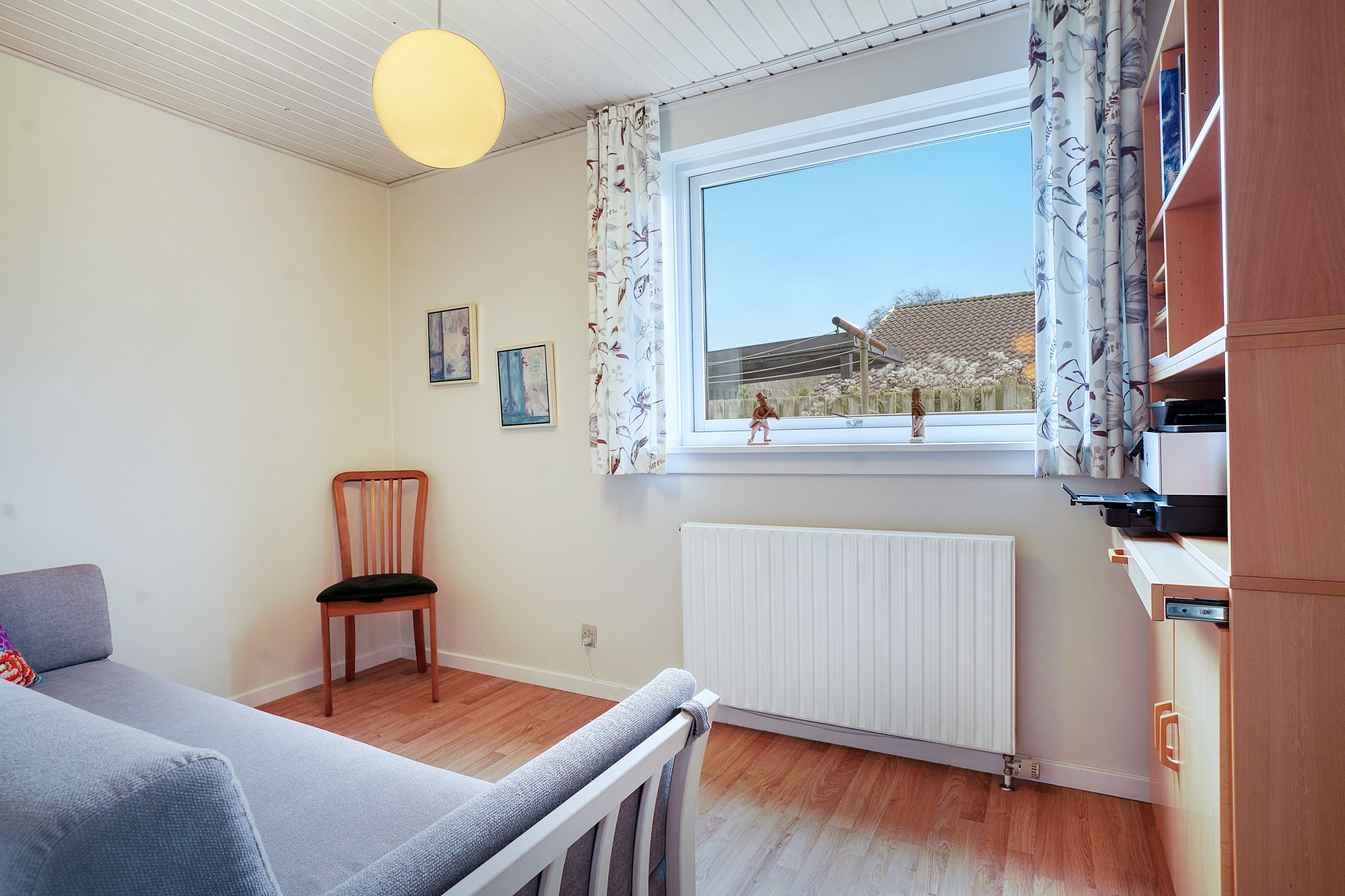 Fremhævet værelse billede i fuldskærmstilstand. Billede af Stenholtsvænget 3, 3400 Hillerød