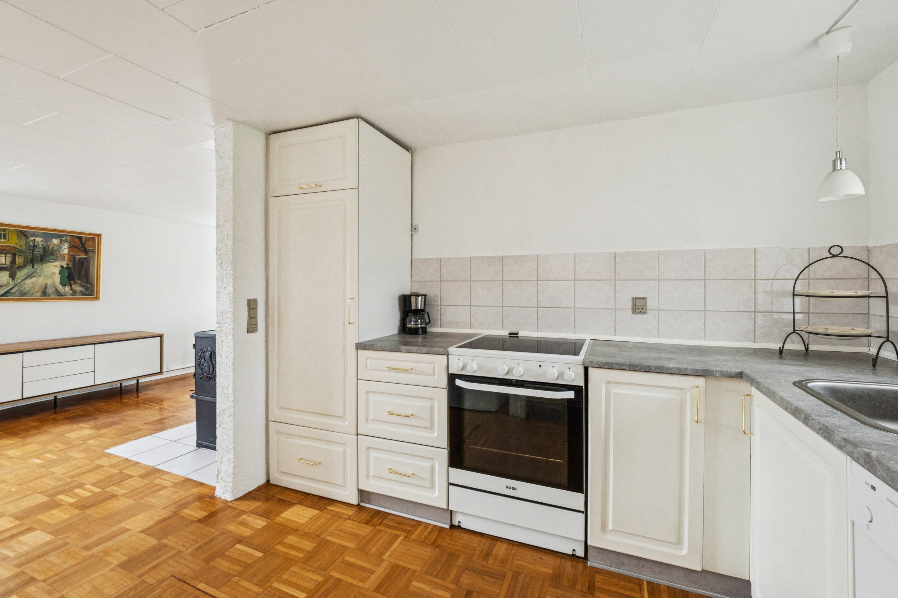 Fremhævet køkken billede i fuldskærmstilstand. Billede af Bydamsvej 11, 7752 Snedsted