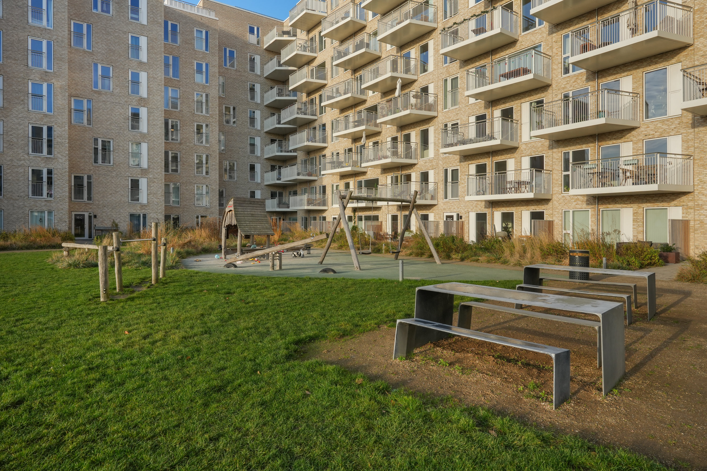 Fremhævet andet billede i fuldskærmstilstand. Billede af Teglholmsgade 12E, 5. mf., 2450 København SV