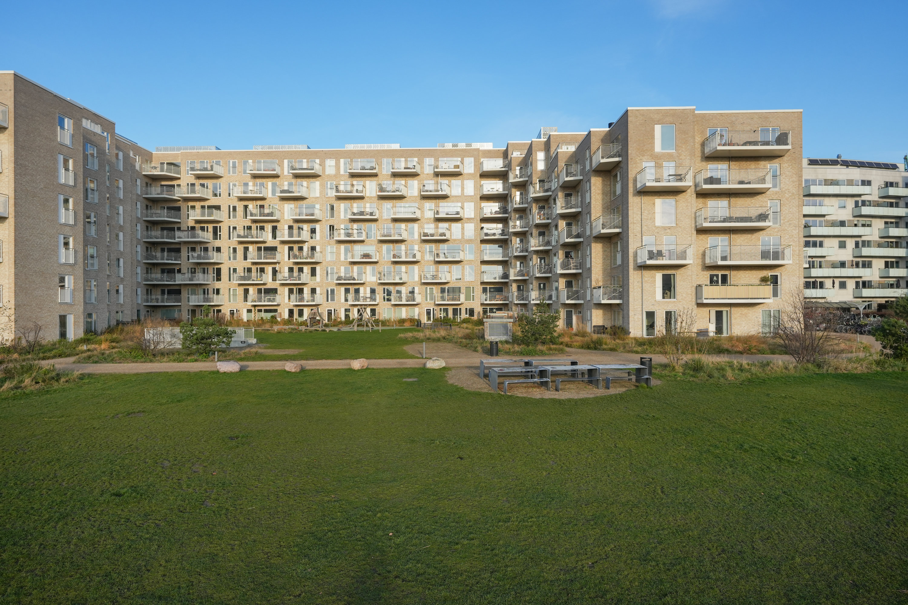 Fremhævet andet billede i fuldskærmstilstand. Billede af Teglholmsgade 12E, 5. mf., 2450 København SV