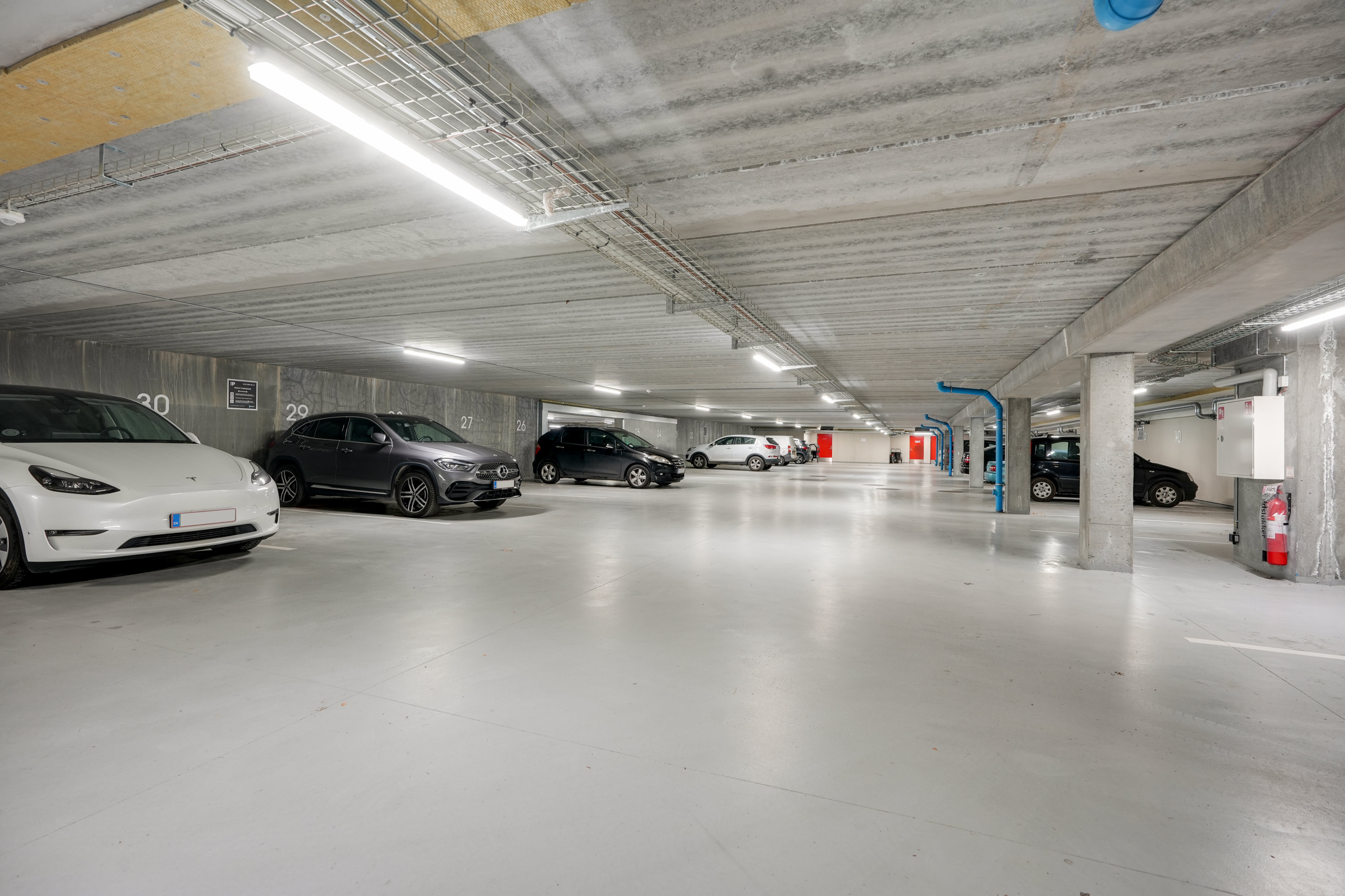 Fremhævet andet billede i fuldskærmstilstand. Billede af Teglholmsgade 12E, 5. mf., 2450 København SV