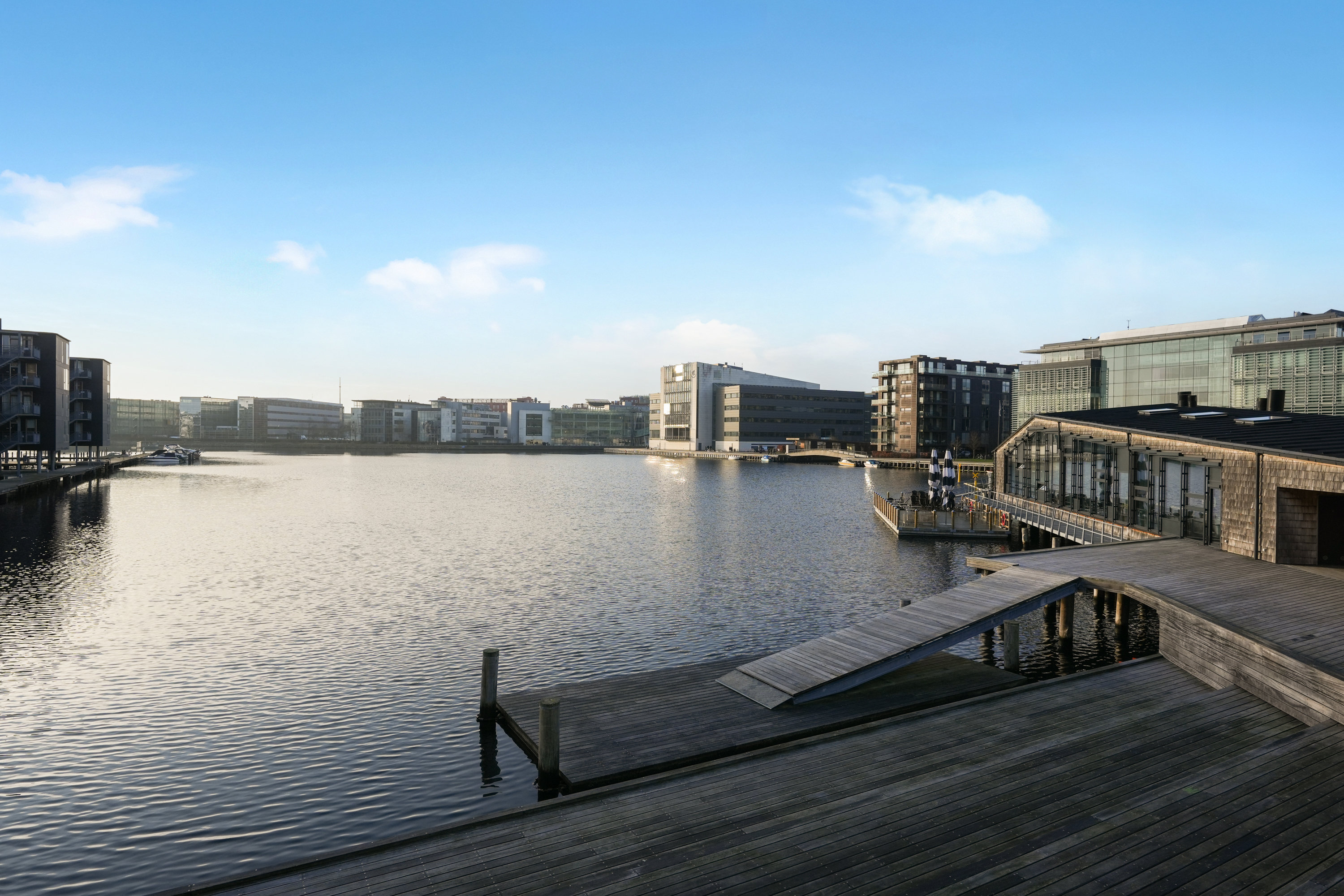 Fremhævet andet billede i fuldskærmstilstand. Billede af Teglholmsgade 12E, 5. mf., 2450 København SV