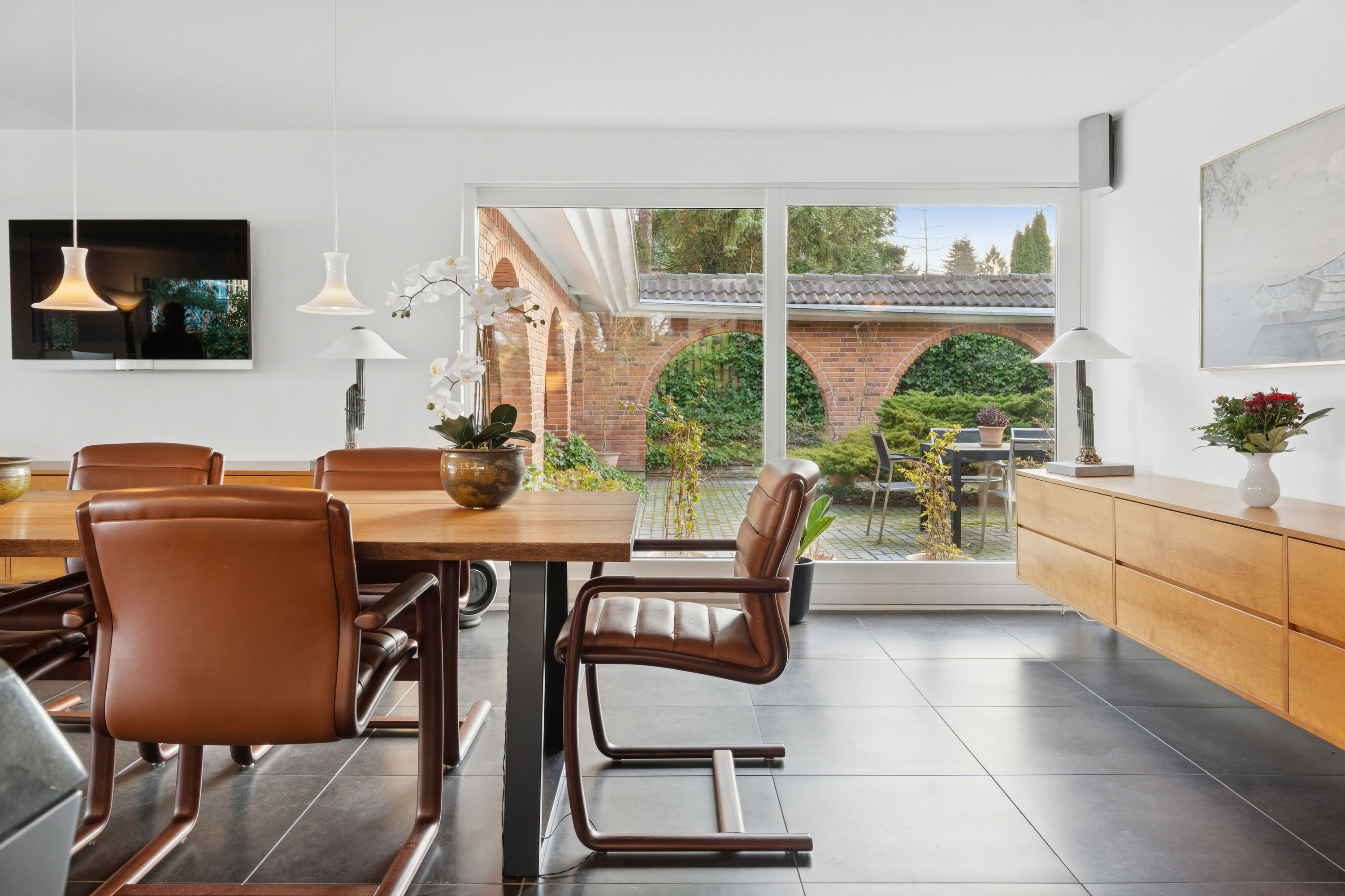 Fremhævet spisestue billede i fuldskærmstilstand. Billede af Rungsted Strandvej 81, 2960 Rungsted Kyst