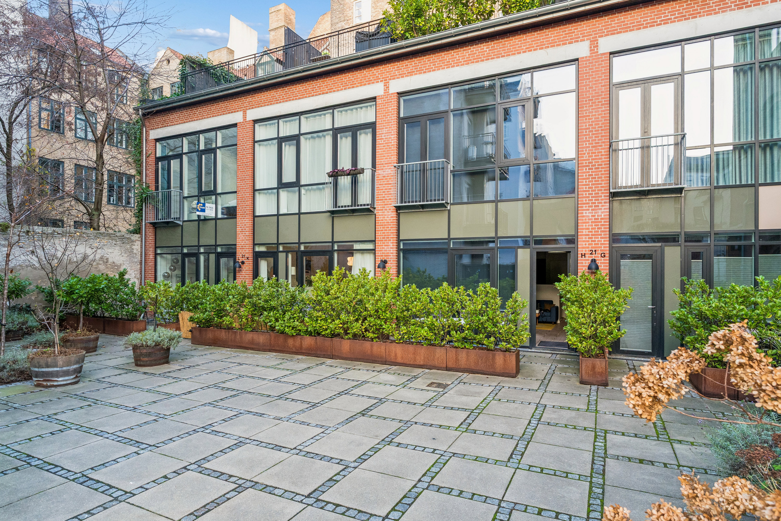 Fremhævet andet billede i fuldskærmstilstand. Billede af Løngangstræde 21L, 1468 København K