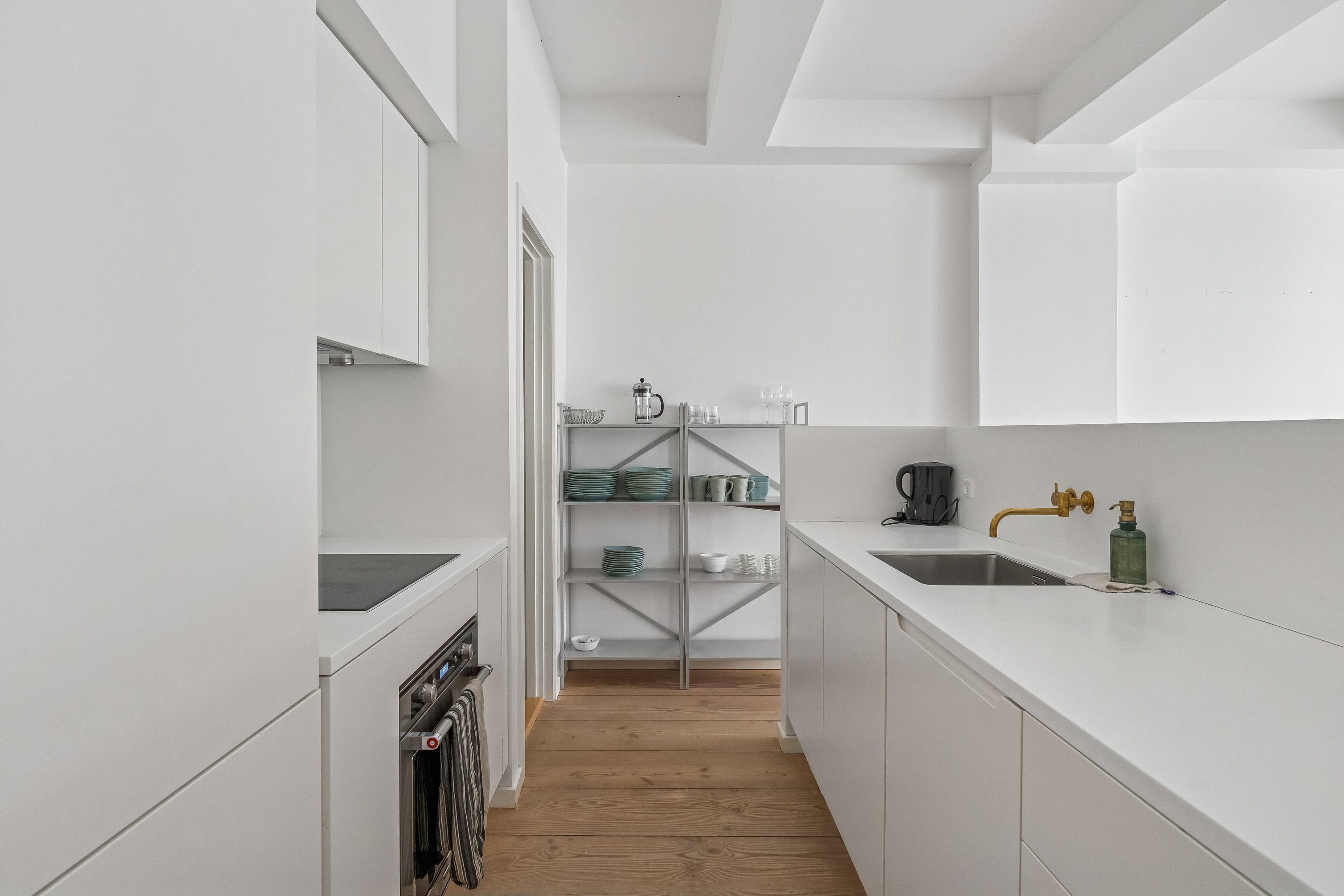 Fremhævet køkken billede i fuldskærmstilstand. Billede af Løngangstræde 21L, 1468 København K