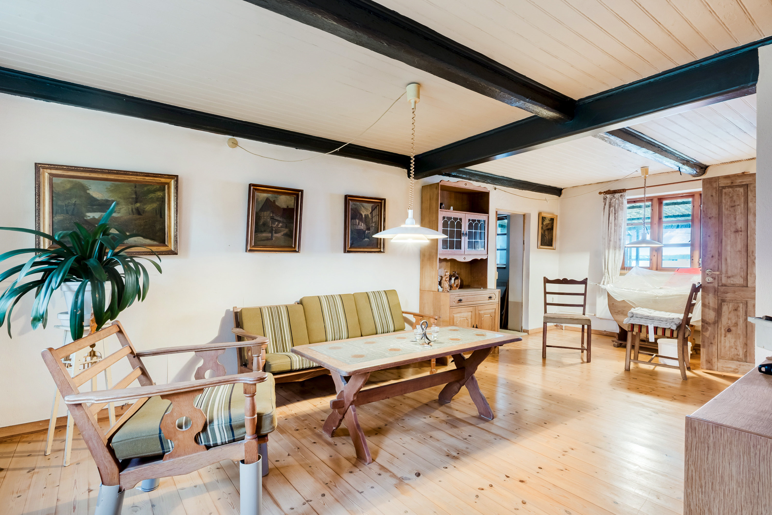 Fremhævet stue billede i fuldskærmstilstand. Billede af Dyrehavevej 105, 5800 Nyborg