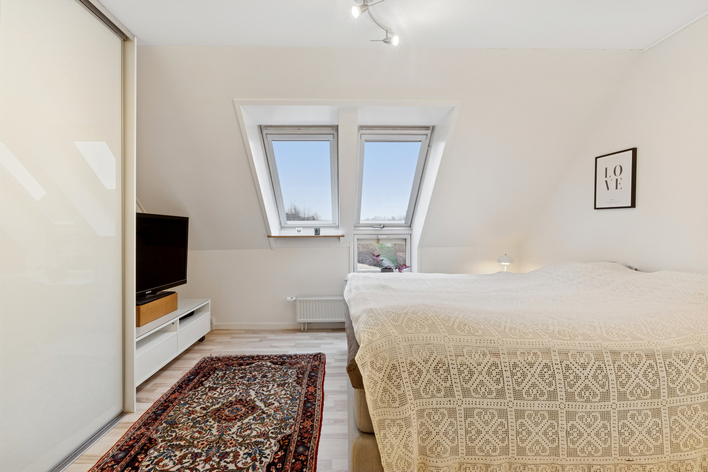 Fremhævet soveværelse billede i fuldskærmstilstand. Billede af Mikkelborg Alle 66, 2970 Hørsholm