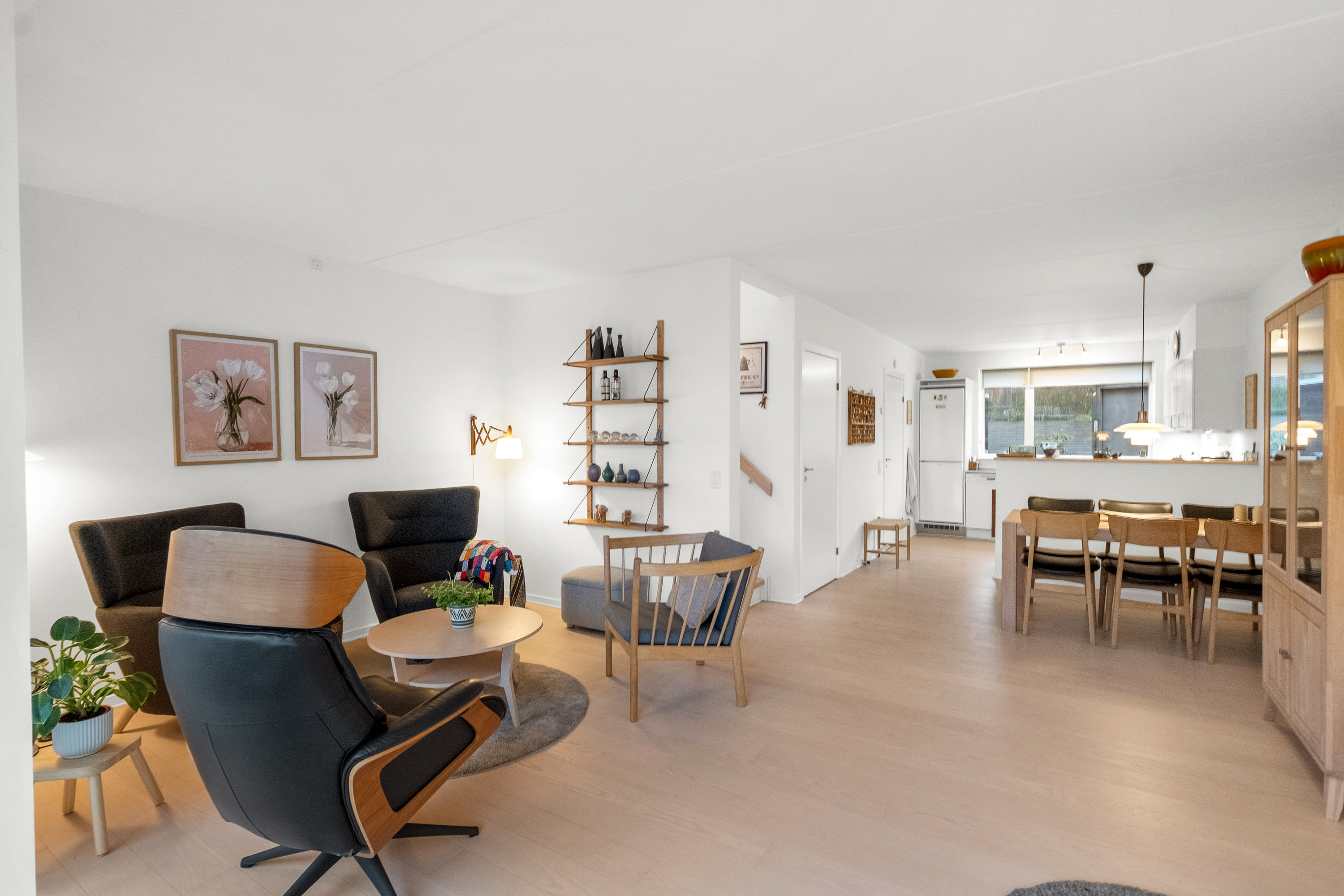 Miniaturebillede 1: stue. Billede af Egå Engvej 160, 8250 Egå