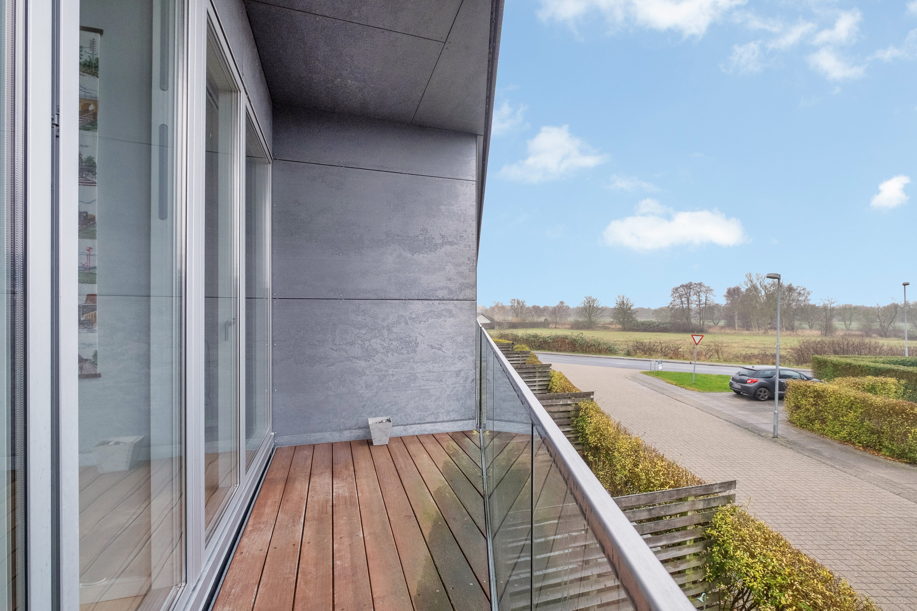 Fremhævet altan billede i fuldskærmstilstand. Billede af Egå Engvej 160, 8250 Egå