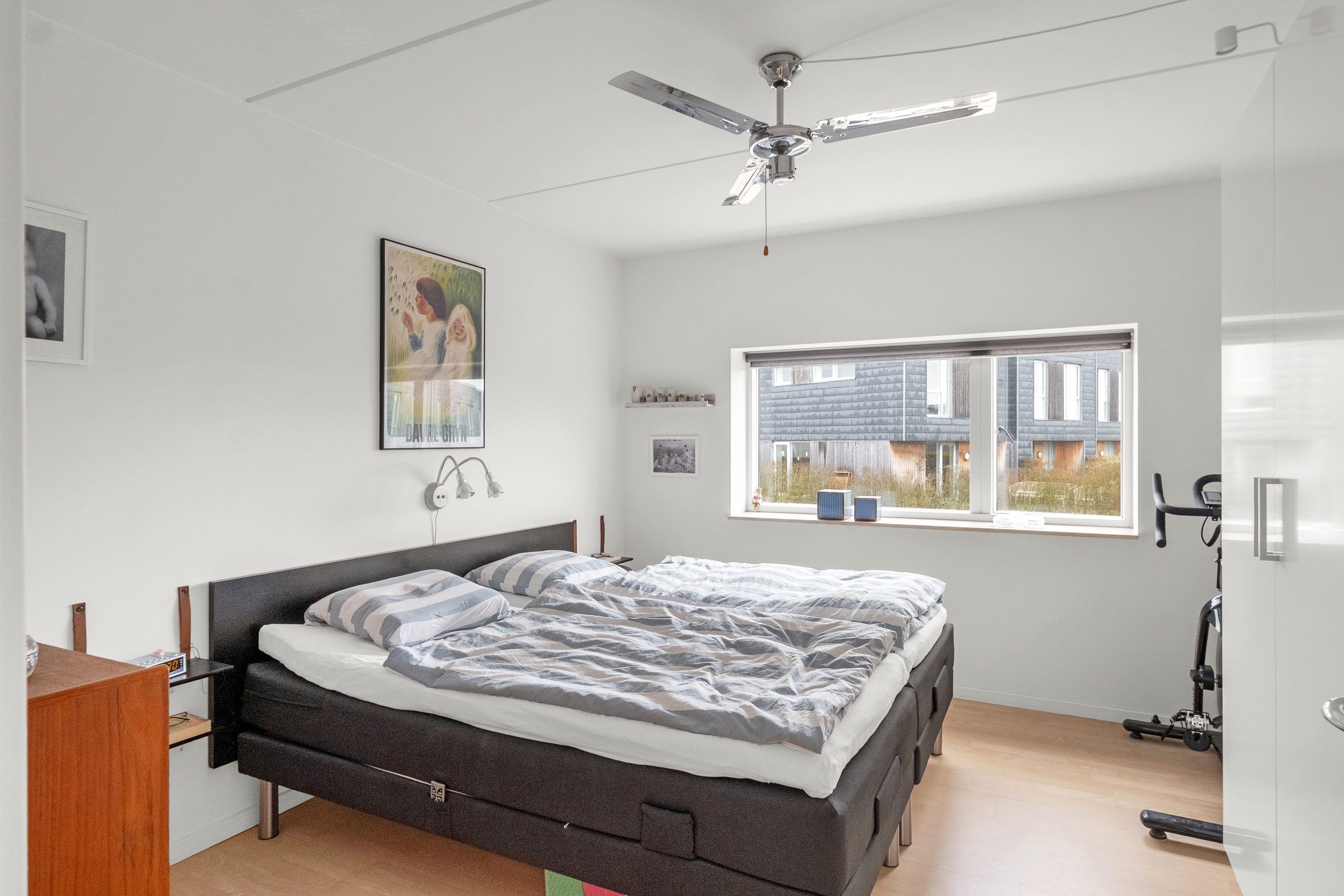 Fremhævet soveværelse billede i fuldskærmstilstand. Billede af Egå Engvej 160, 8250 Egå