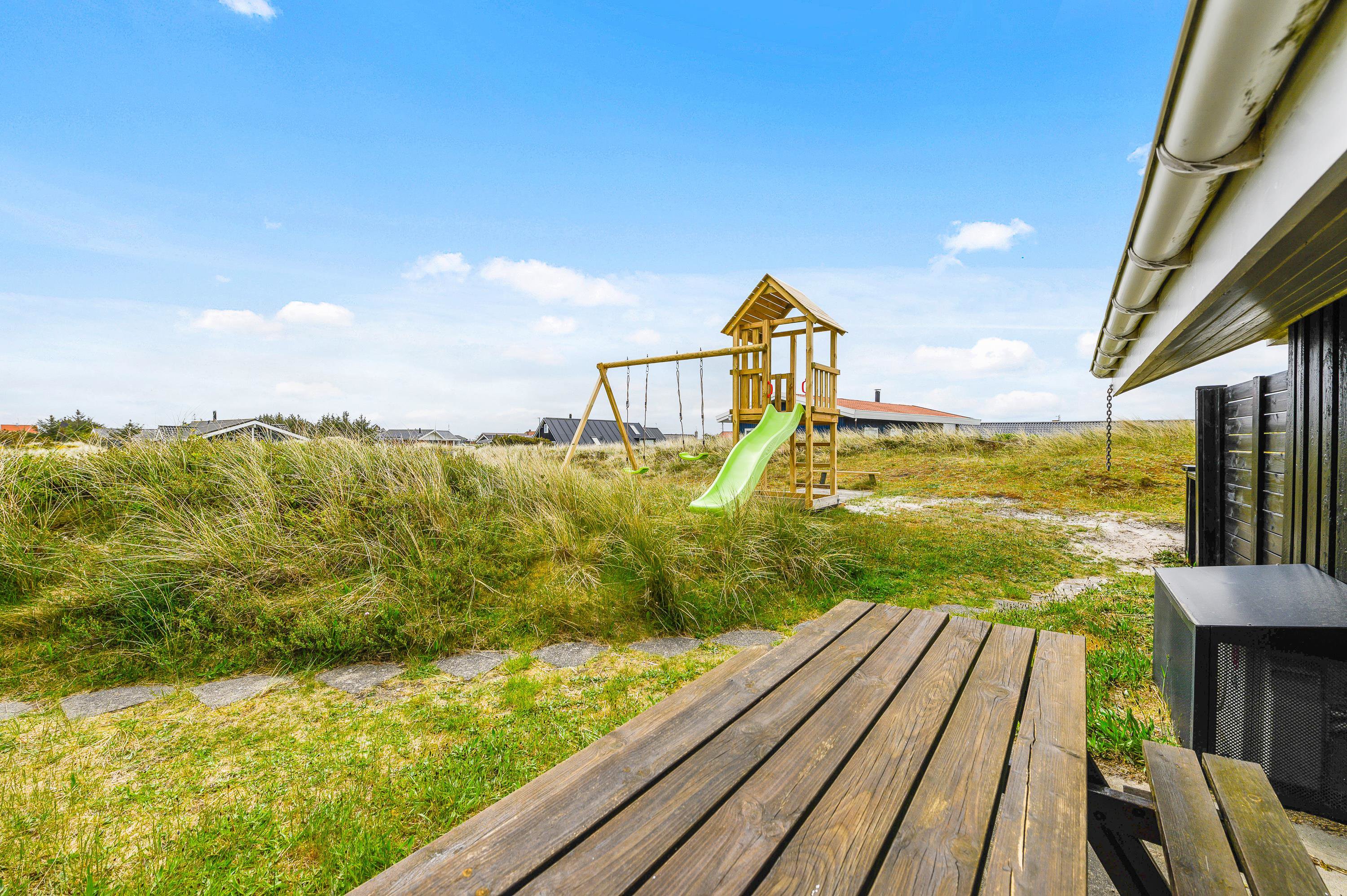 Fremhævet  billede i fuldskærmstilstand. Billede af Baunebjergvej 15, Haurvig, 6960 Hvide Sande