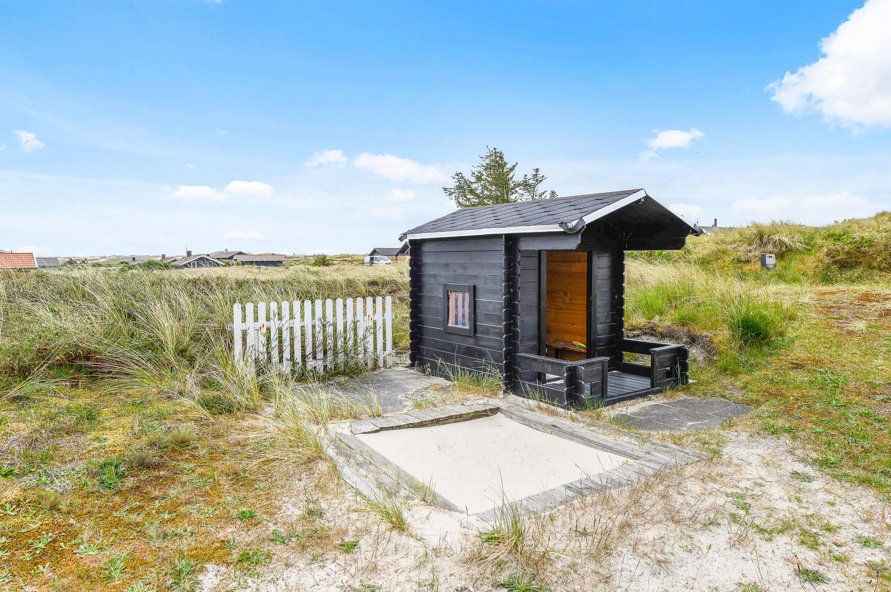 Fremhævet  billede i fuldskærmstilstand. Billede af Baunebjergvej 15, Haurvig, 6960 Hvide Sande