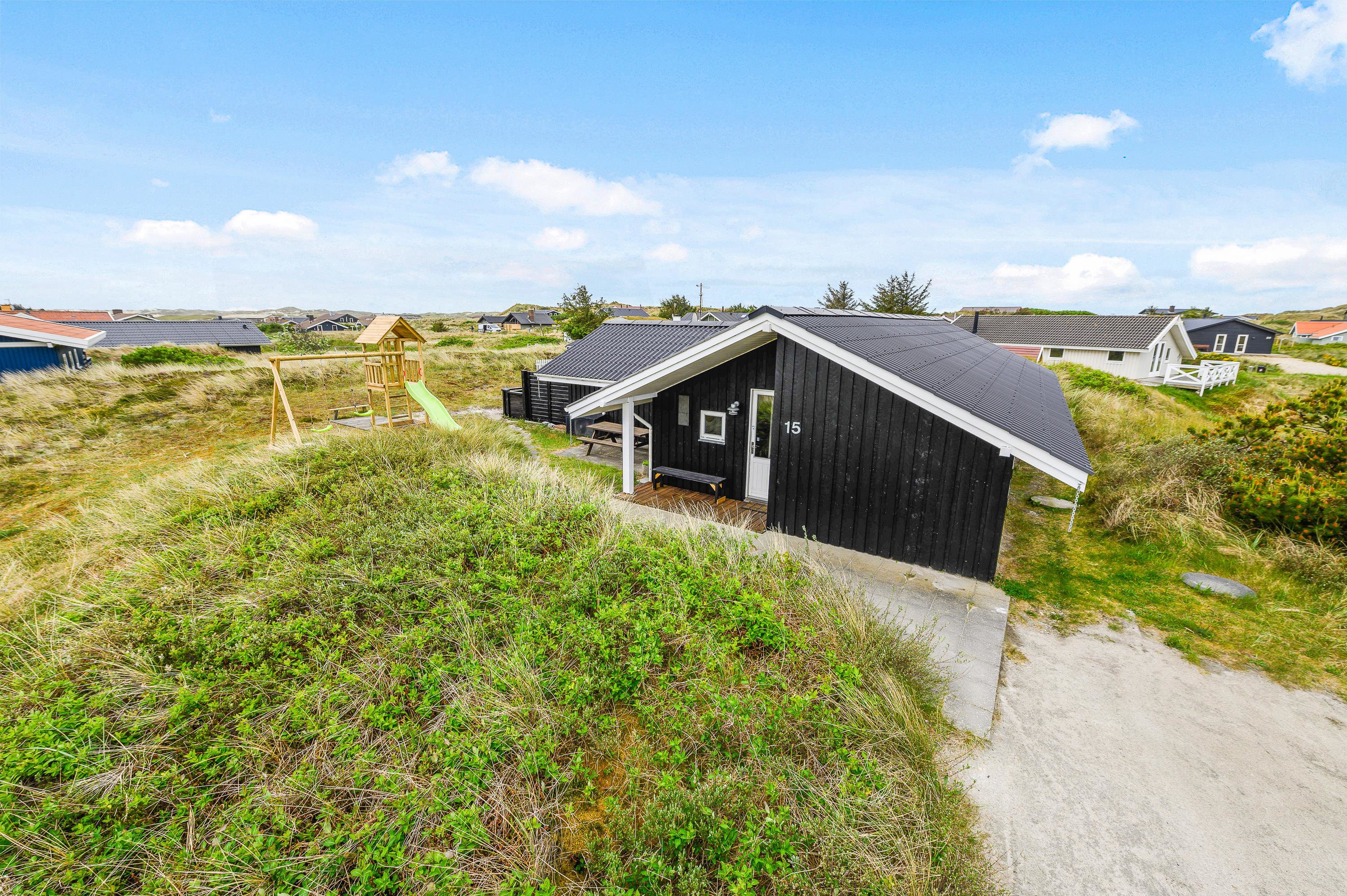 Fremhævet  billede i fuldskærmstilstand. Billede af Baunebjergvej 15, Haurvig, 6960 Hvide Sande