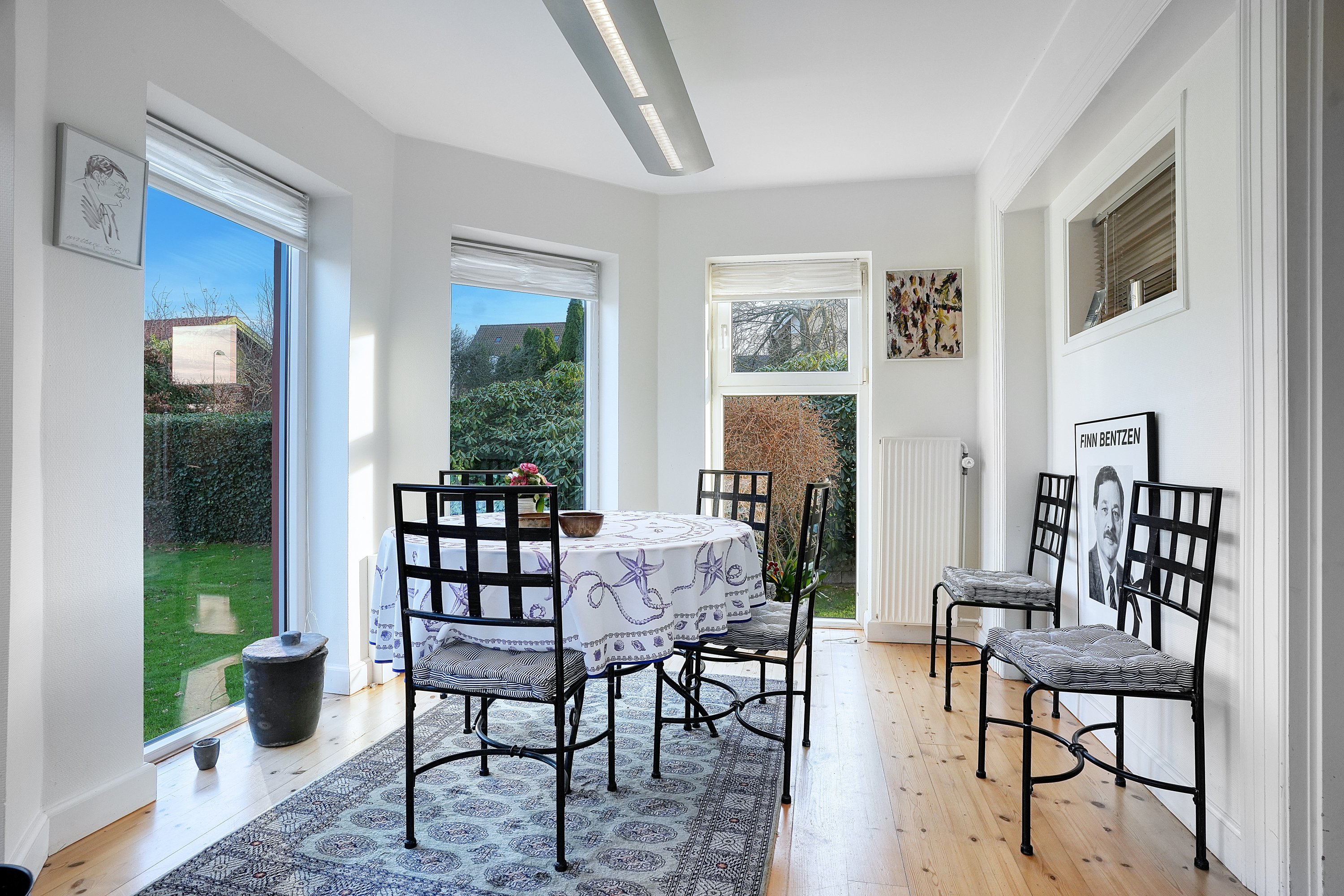 Fremhævet spisestue billede i fuldskærmstilstand. Billede af Københavnsvej 37, 3400 Hillerød