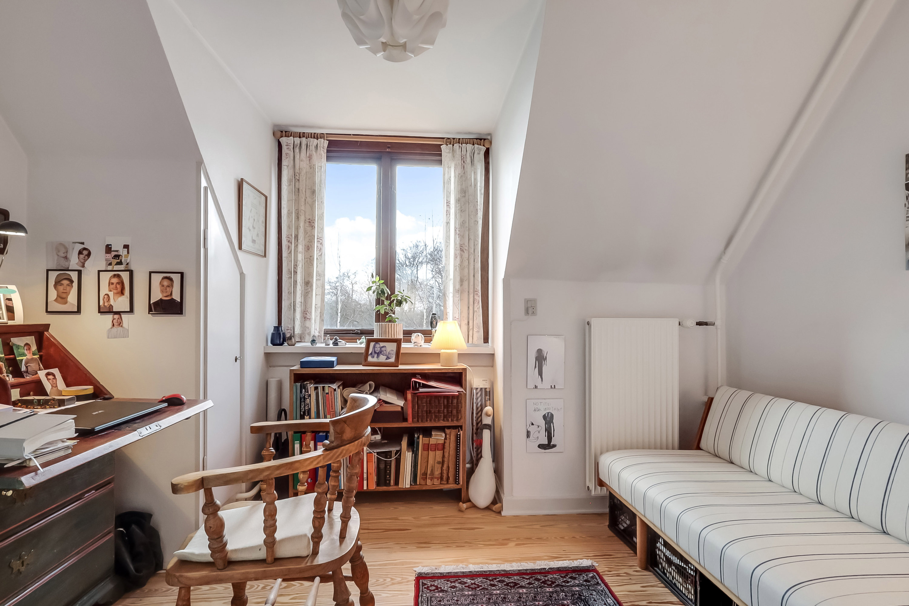 Fremhævet værelse billede i fuldskærmstilstand. Billede af Christinedalsvej 1, 5700 Svendborg