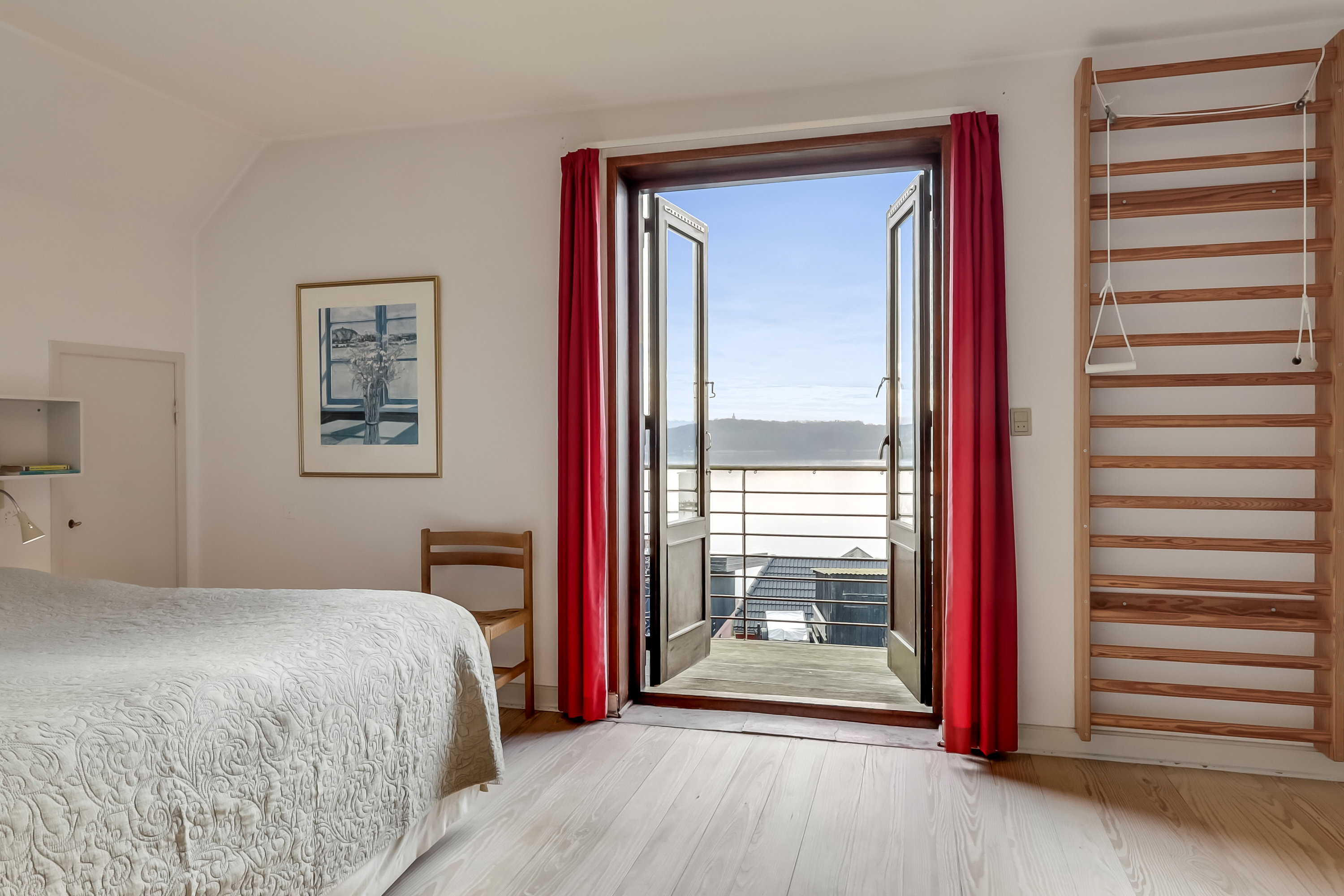 Fremhævet værelse billede i fuldskærmstilstand. Billede af Christinedalsvej 1, 5700 Svendborg