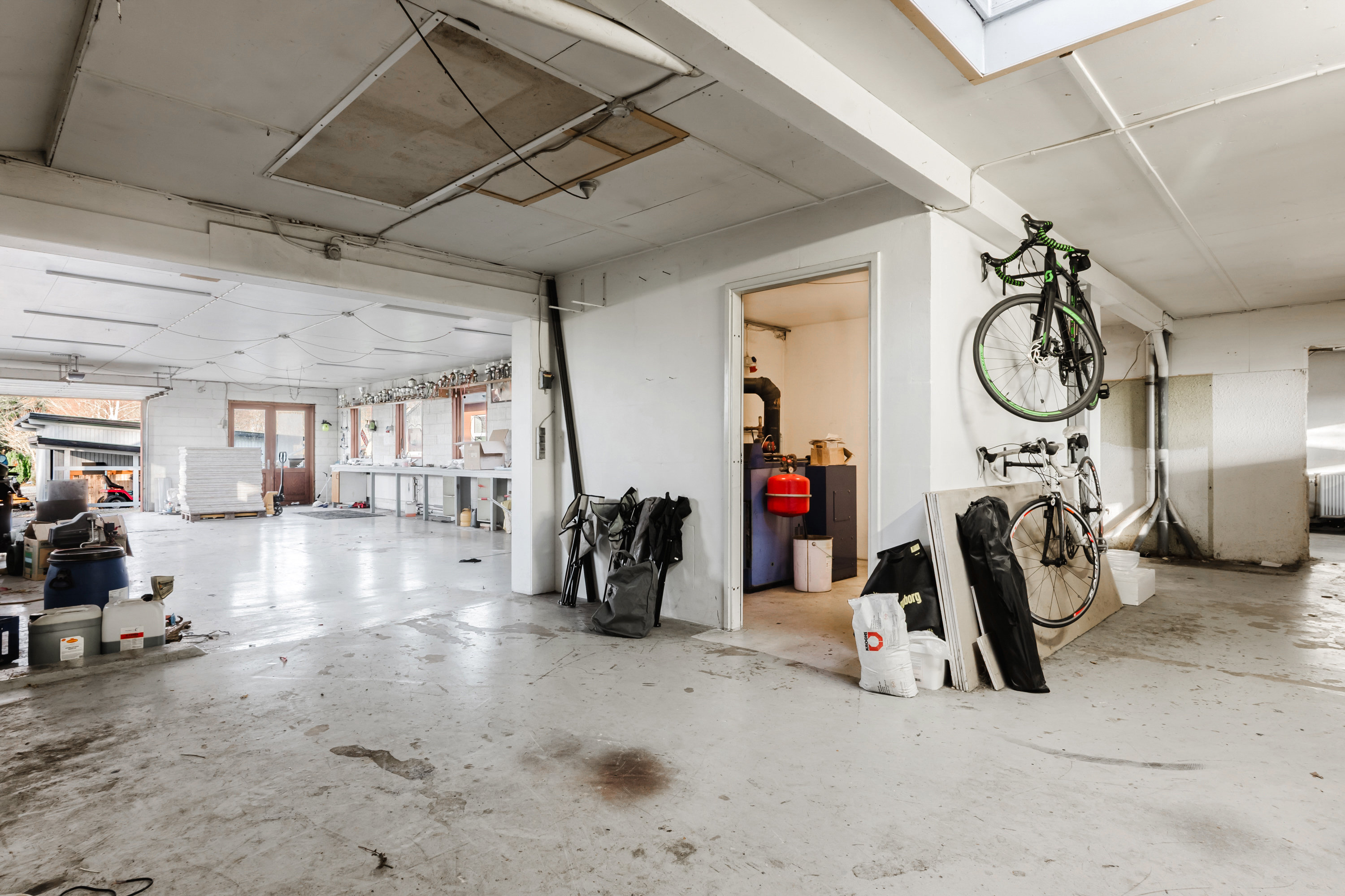 Fremhævet værksted billede i fuldskærmstilstand. Billede af Stationsvej 19, Jordløse, 5683 Haarby