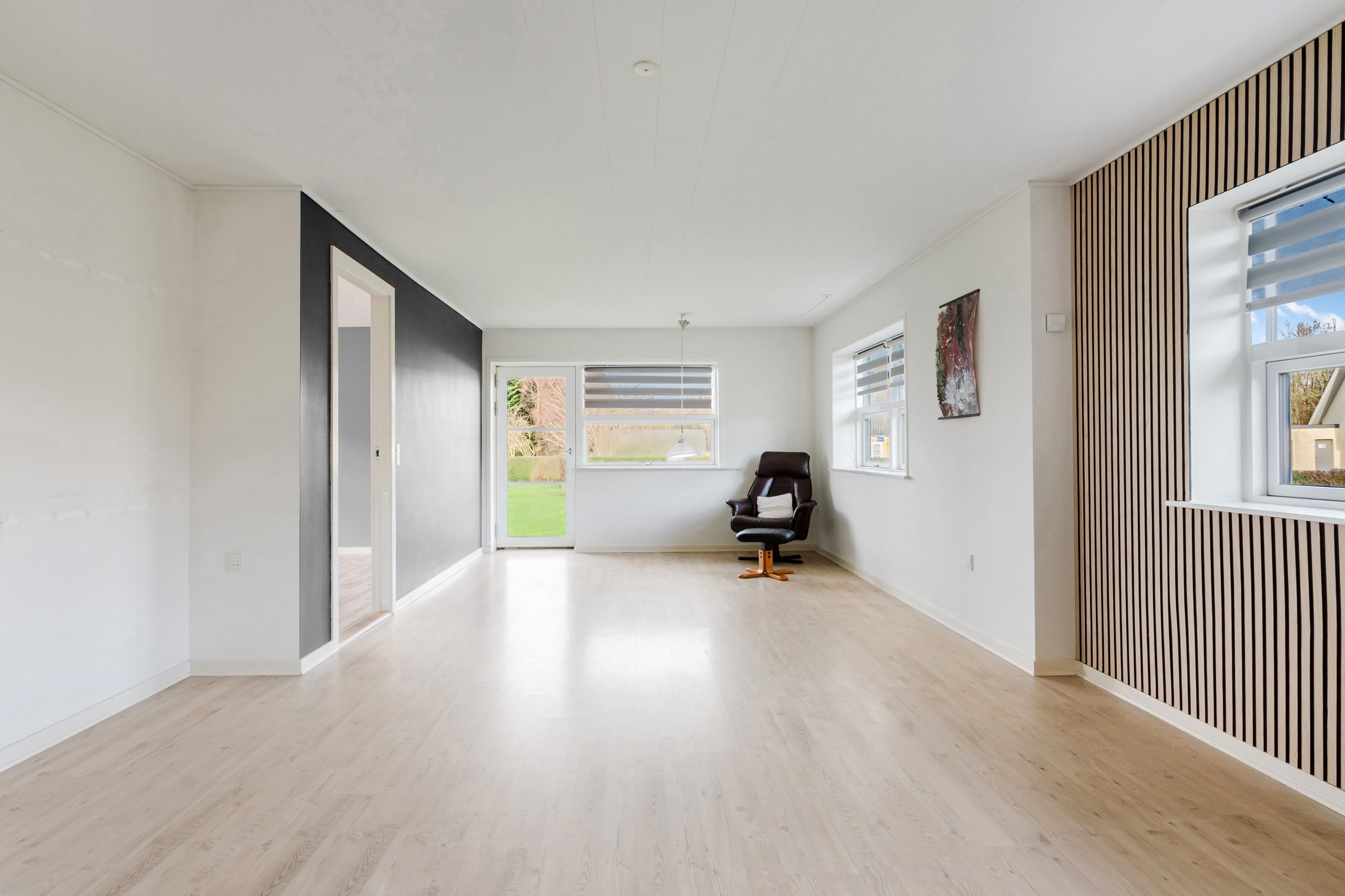 Fremhævet stue billede i fuldskærmstilstand. Billede af Stationsvej 19, Jordløse, 5683 Haarby