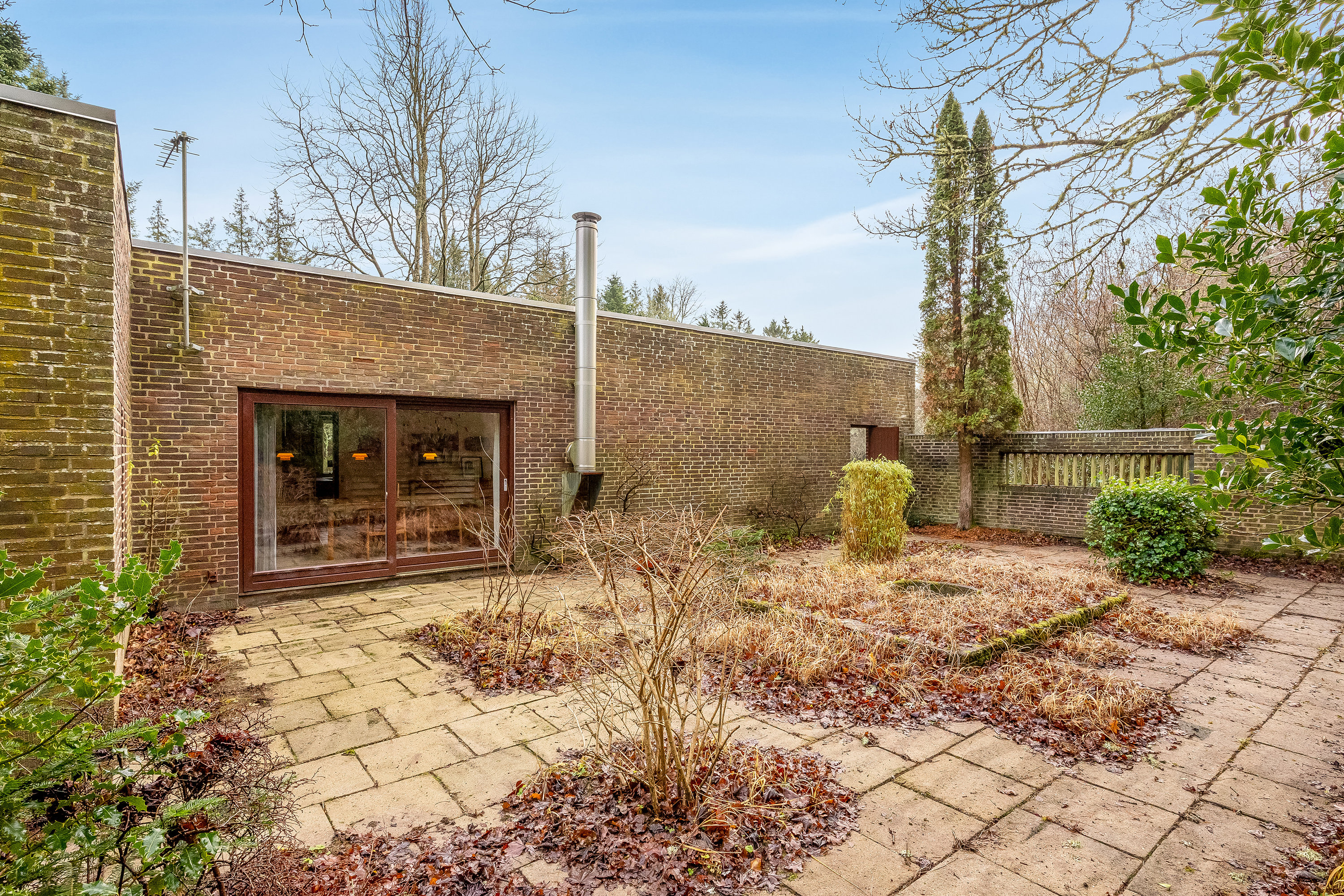 Fremhævet terrasse billede i fuldskærmstilstand. Billede af Græmvej 3, Husby, 6990 Ulfborg