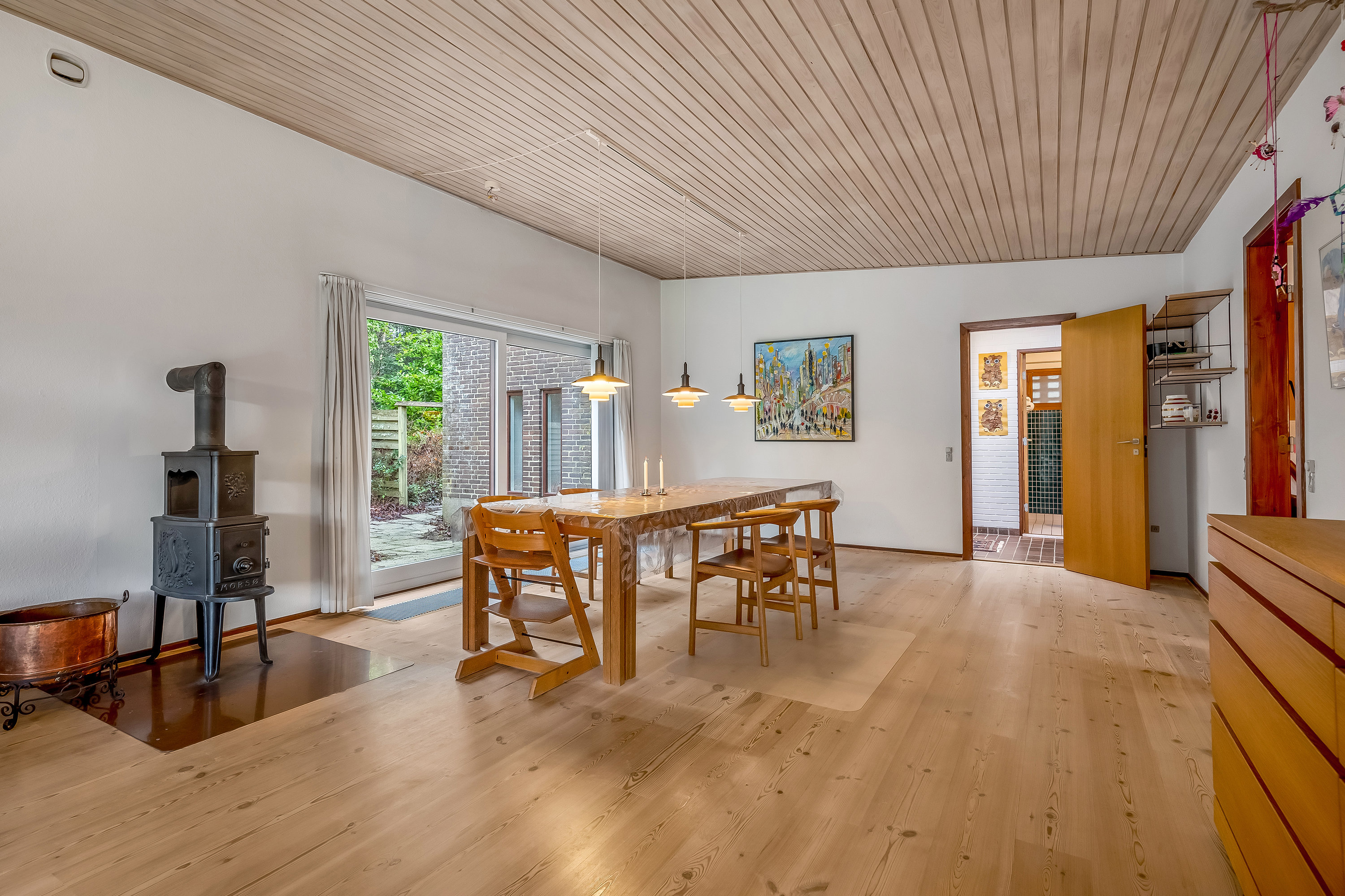 Fremhævet stue billede i fuldskærmstilstand. Billede af Græmvej 3, Husby, 6990 Ulfborg