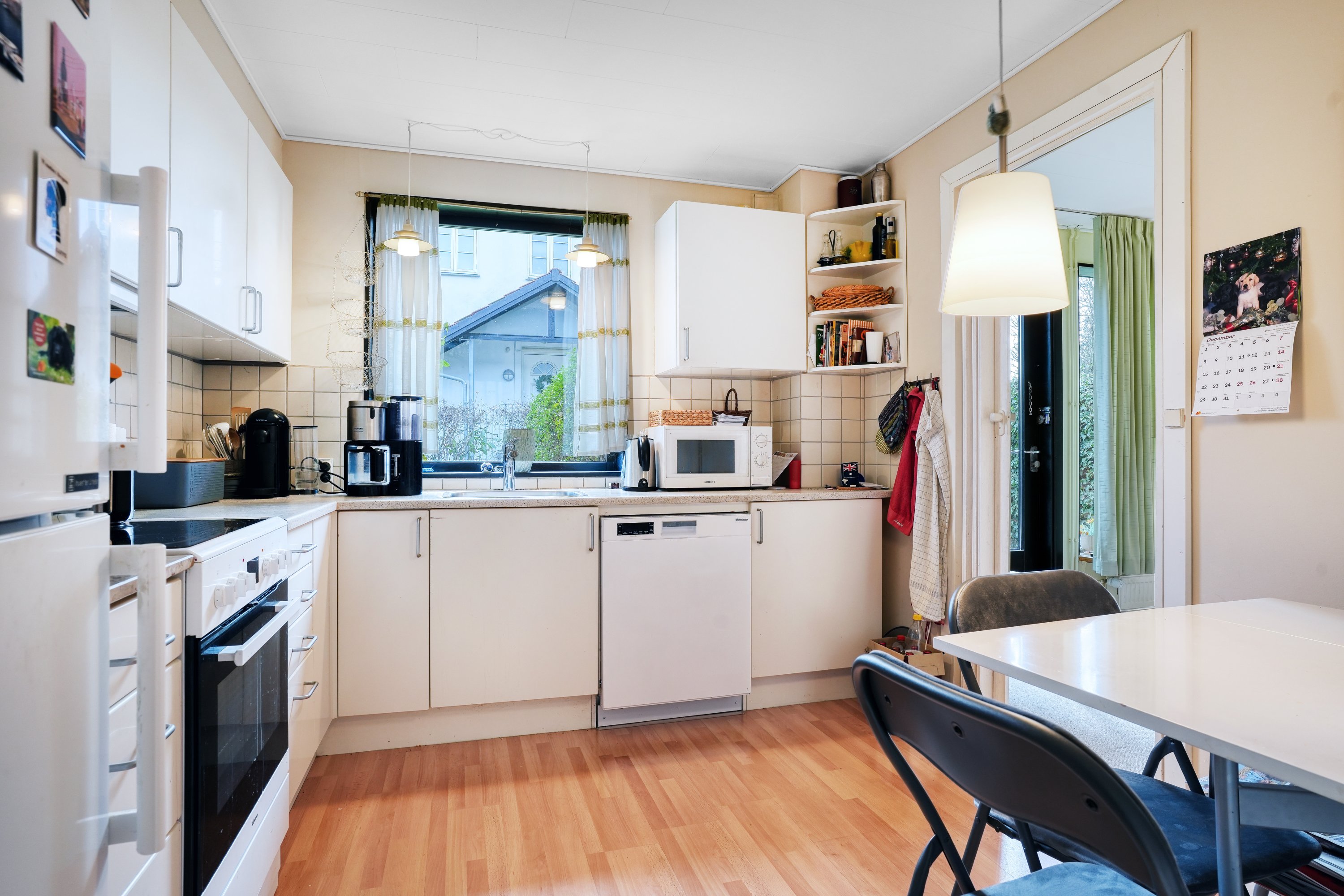 Fremhævet køkken billede i fuldskærmstilstand. Billede af Højbovej 24A, 2500 Valby