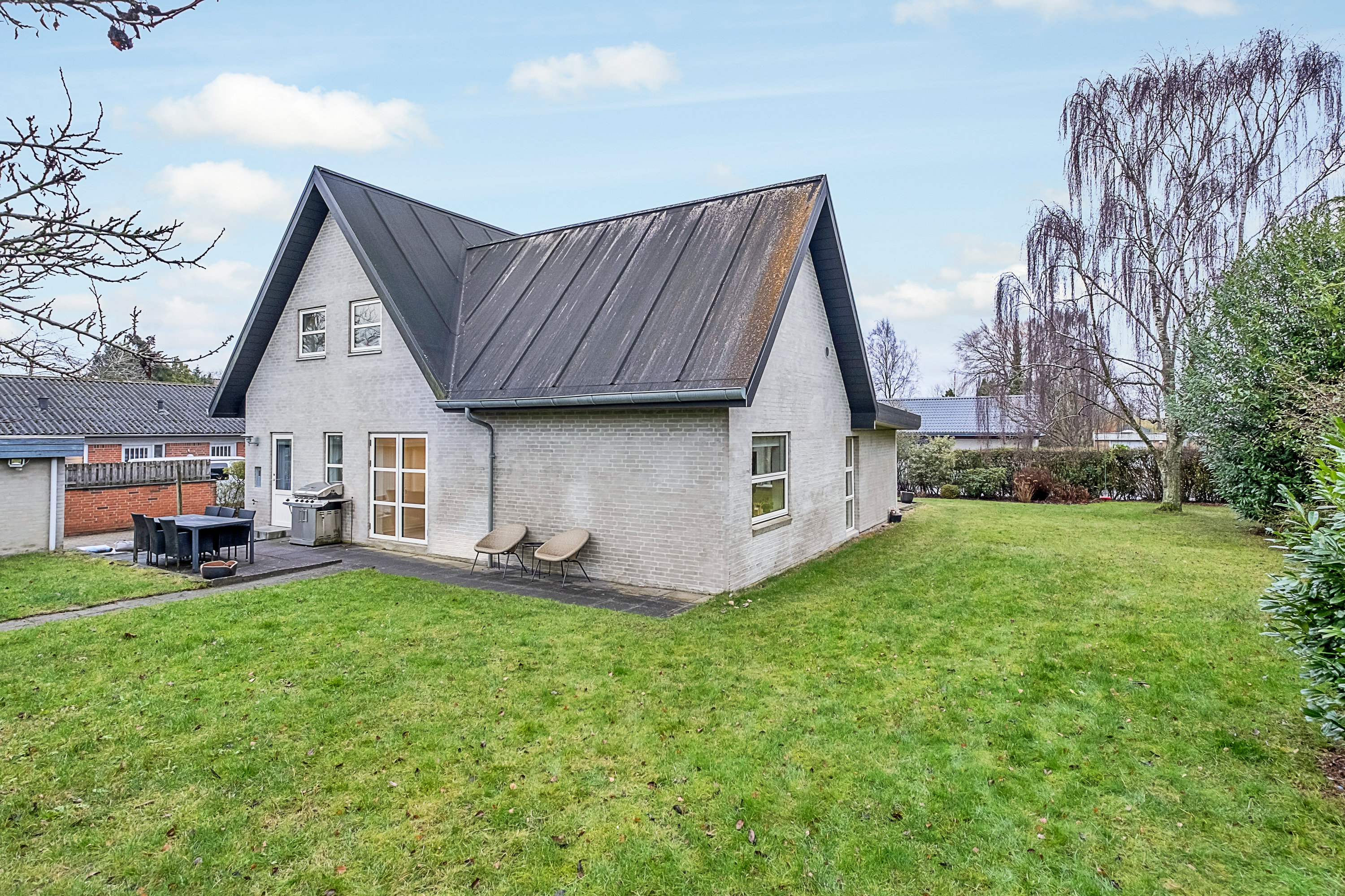 Fremhævet ejendommen billede i fuldskærmstilstand. Billede af Hyldehaven 120, 8520 Lystrup