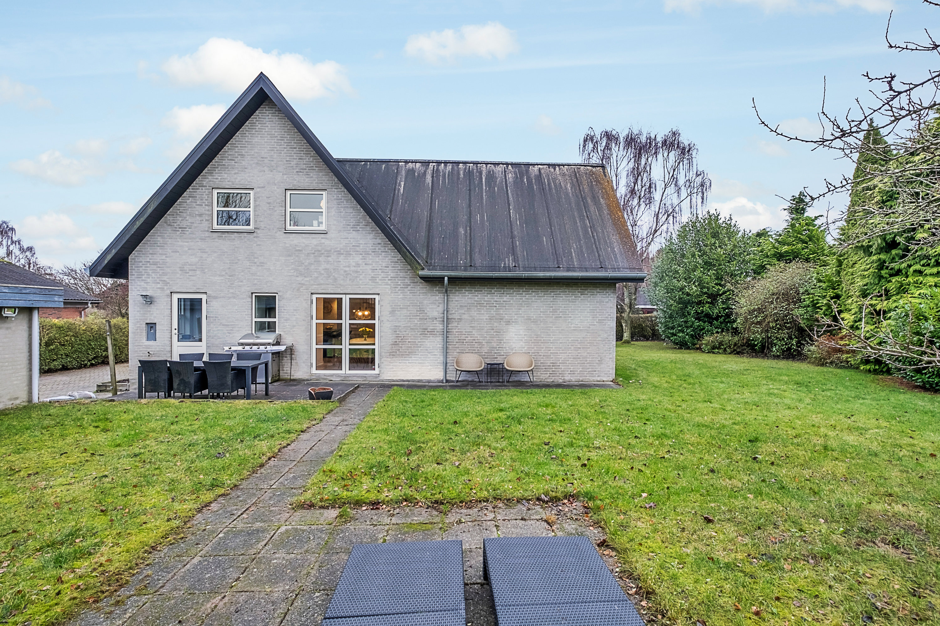 Fremhævet ejendommen billede i fuldskærmstilstand. Billede af Hyldehaven 120, 8520 Lystrup