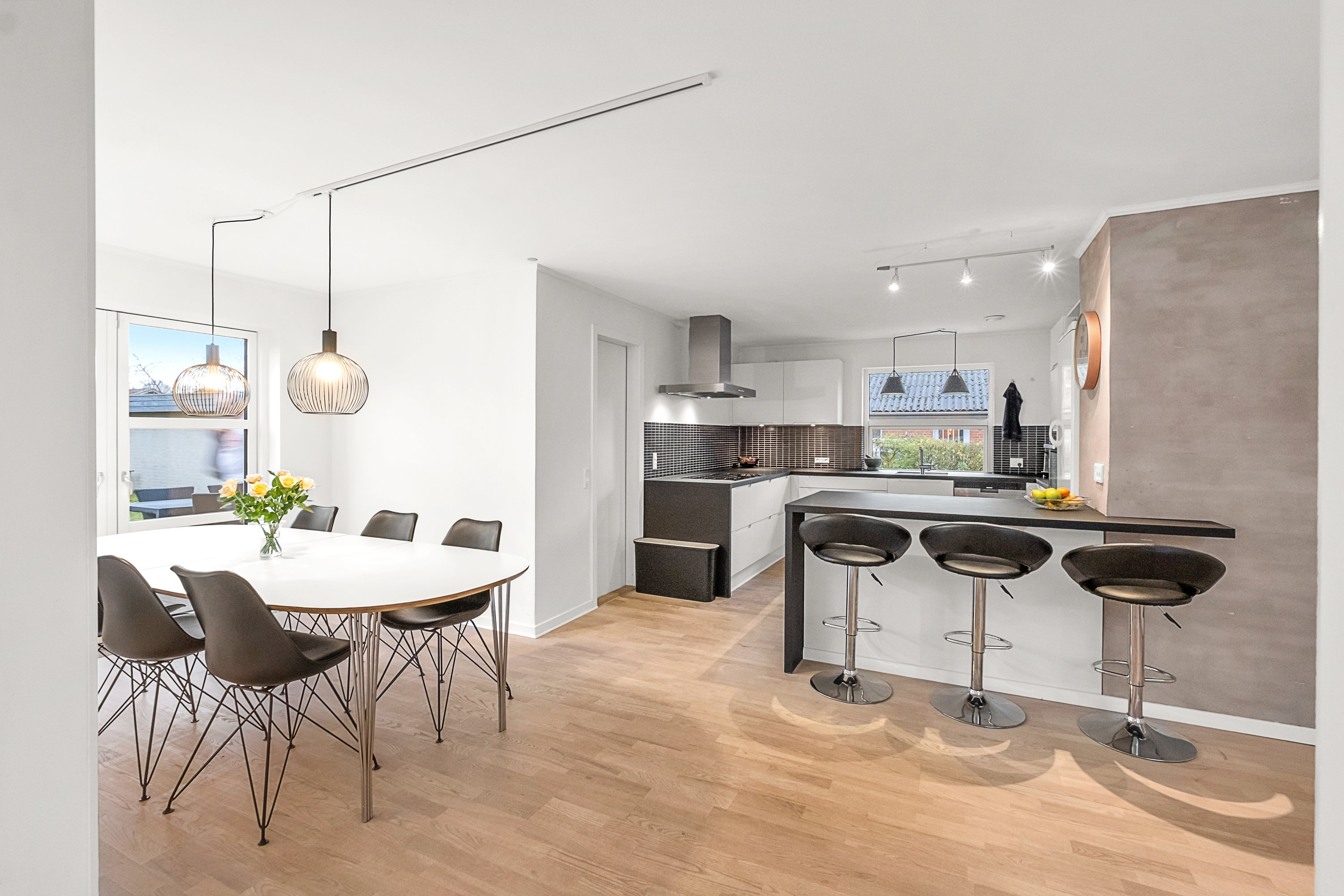 Miniaturebillede 1: køkken alrum. Billede af Hyldehaven 120, 8520 Lystrup