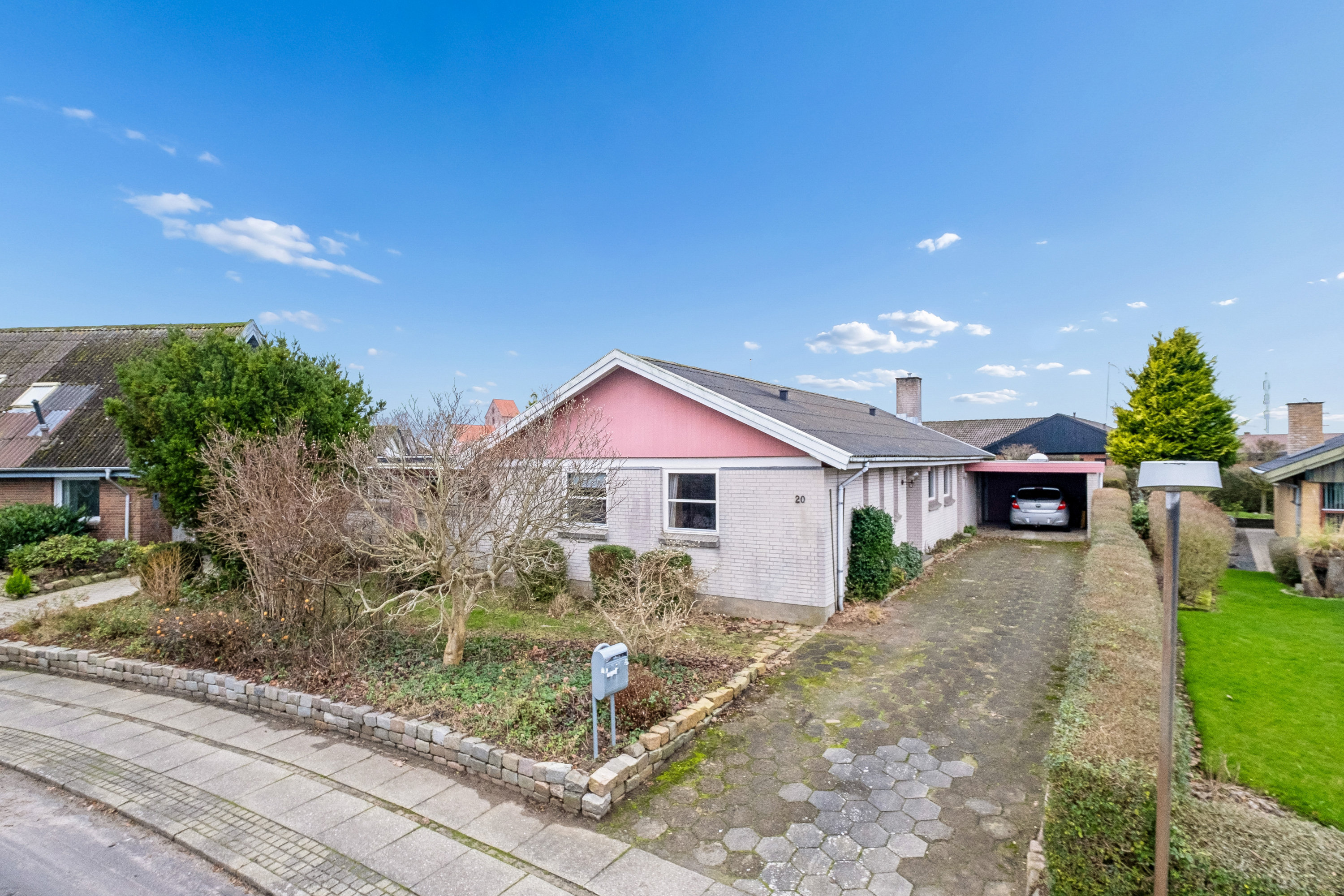 Miniaturebillede 1: facade. Billede af Toftevænget 20, Tyrsted, 8700 Horsens