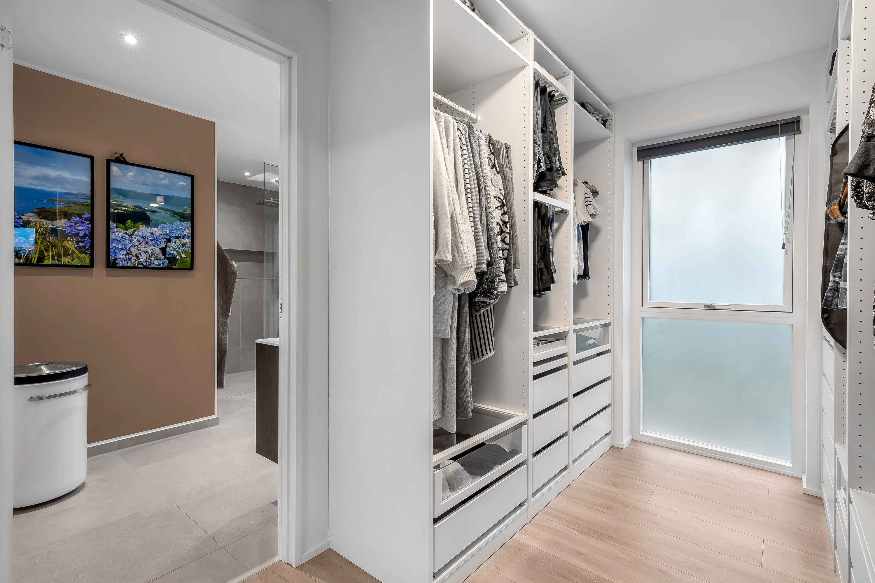 Fremhævet badeværelse billede i fuldskærmstilstand. Billede af Under Rødtjørnen 18, Halgårde, 7500 Holstebro